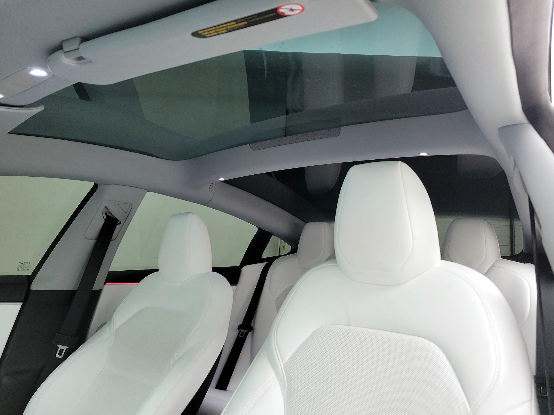 Thumbnail: 2025 Tesla Model 3 - 17