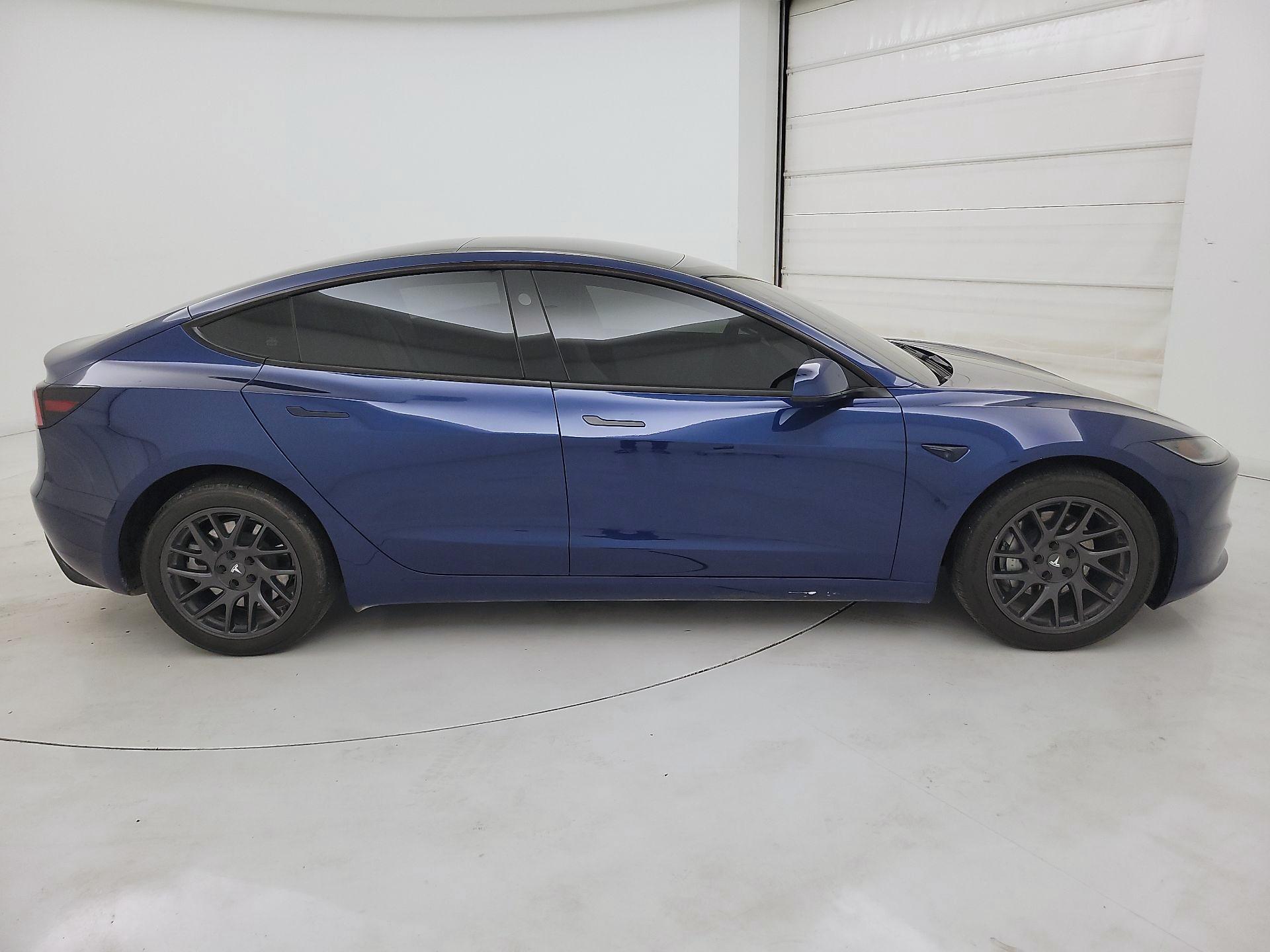 Thumbnail: 2025 Tesla Model 3 - 4