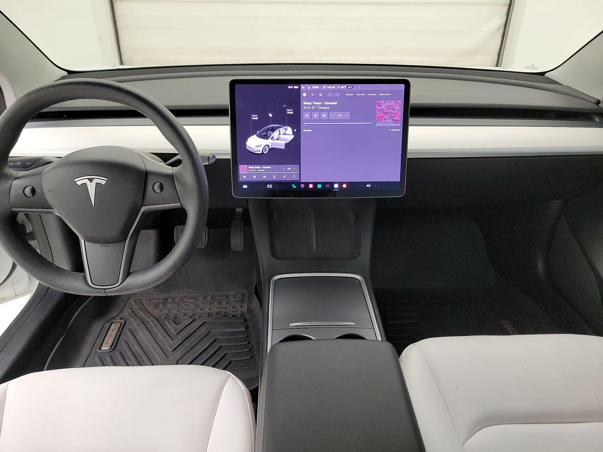 Thumbnail: 2021 Tesla Model 3 - 9