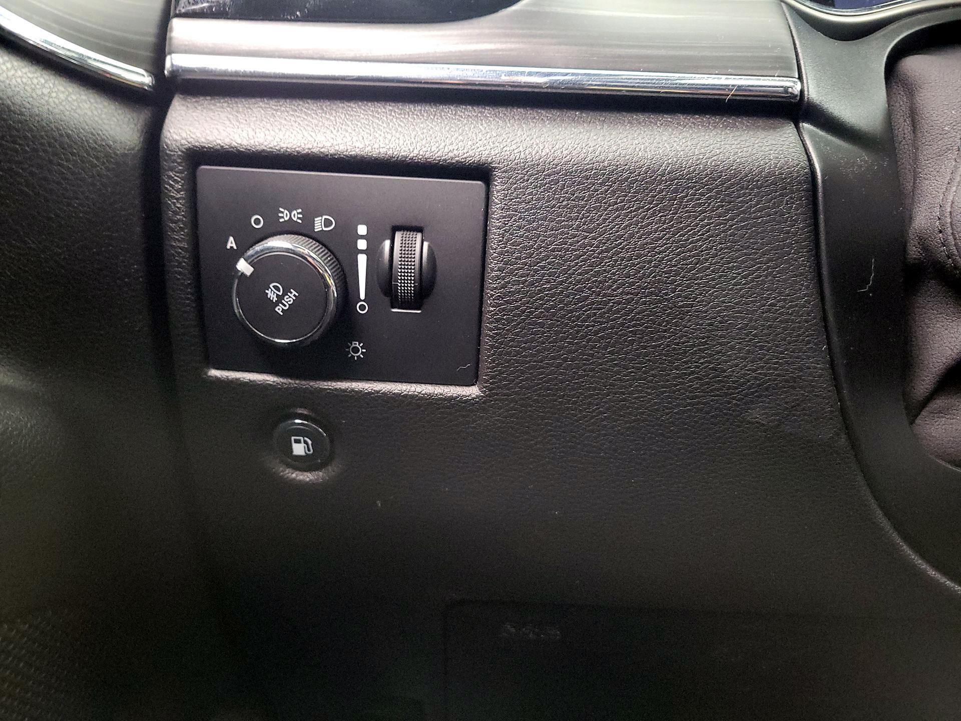 Thumbnail: 2021 Jeep Grand Cherokee - 13