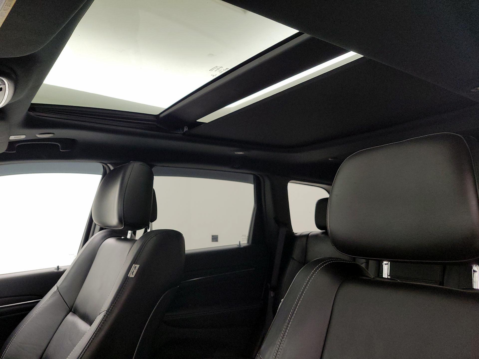 Thumbnail: 2021 Jeep Grand Cherokee - 20