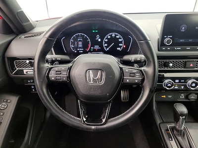 Steering Wheel & Instrument Cluster (On)