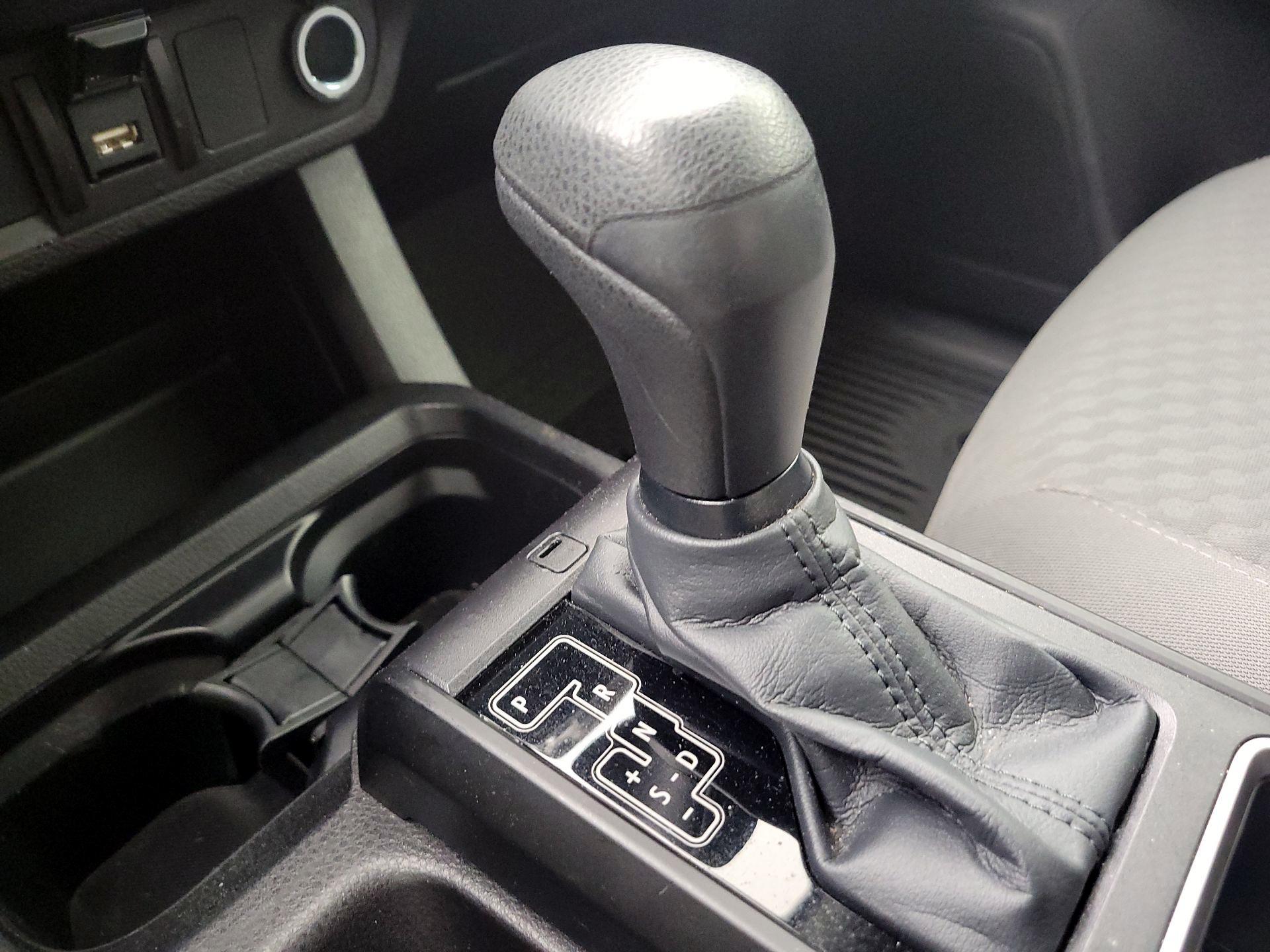 Thumbnail: 2023 Toyota Tacoma - 15