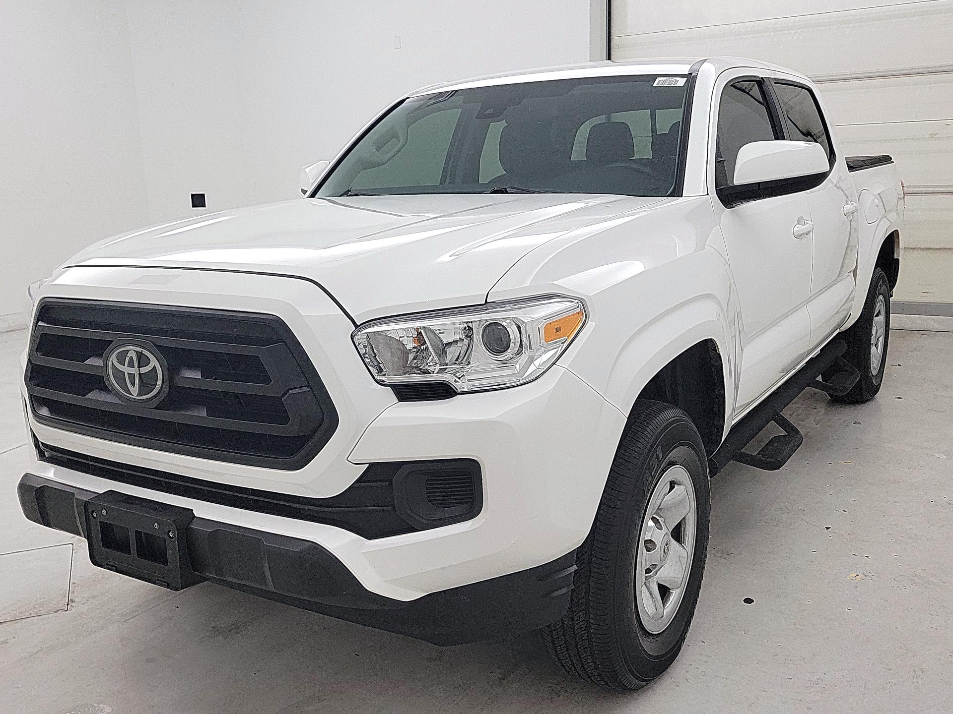 Thumbnail: 2023 Toyota Tacoma - 3