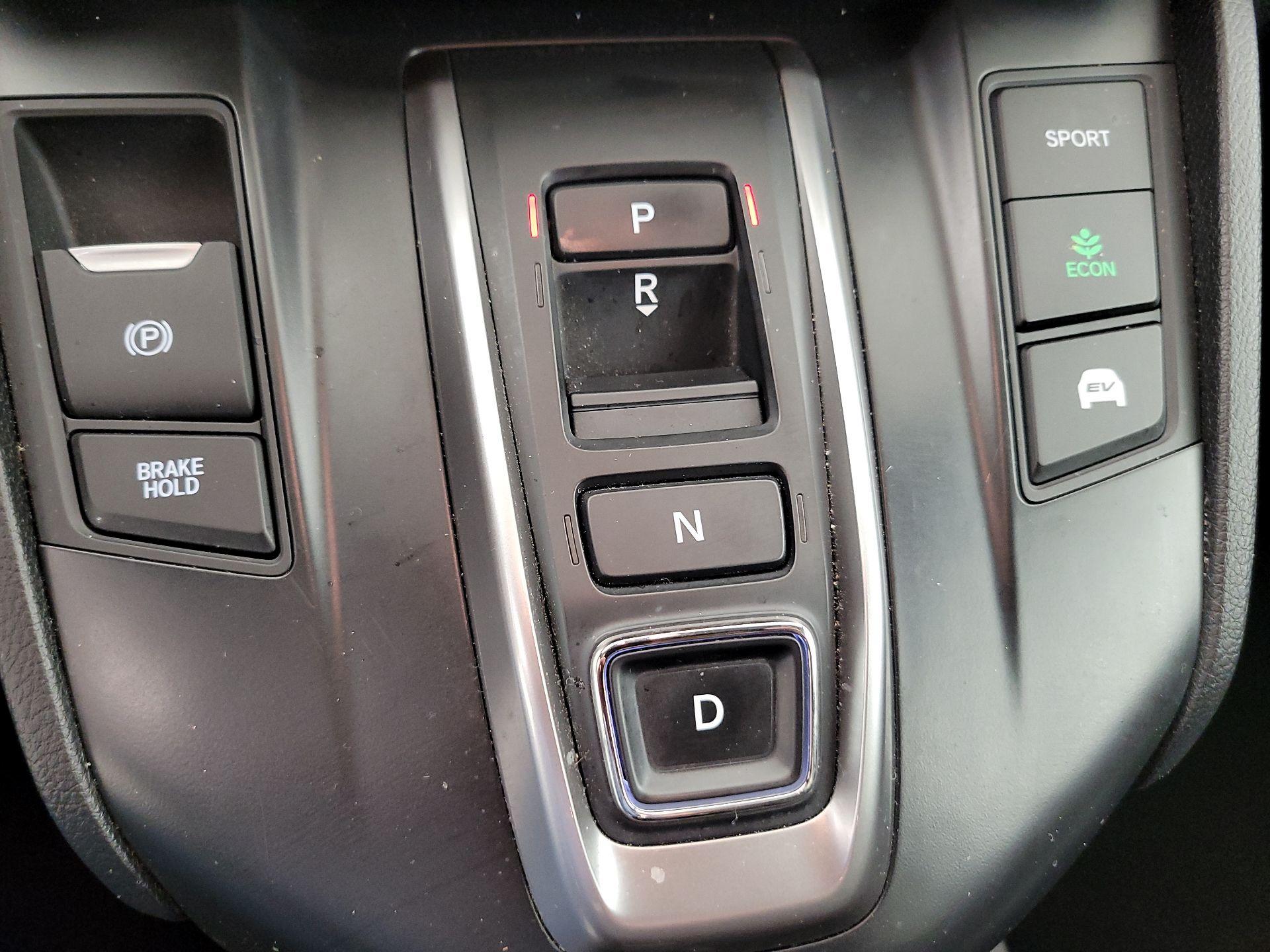 Thumbnail: 2022 Honda CR-V - 15