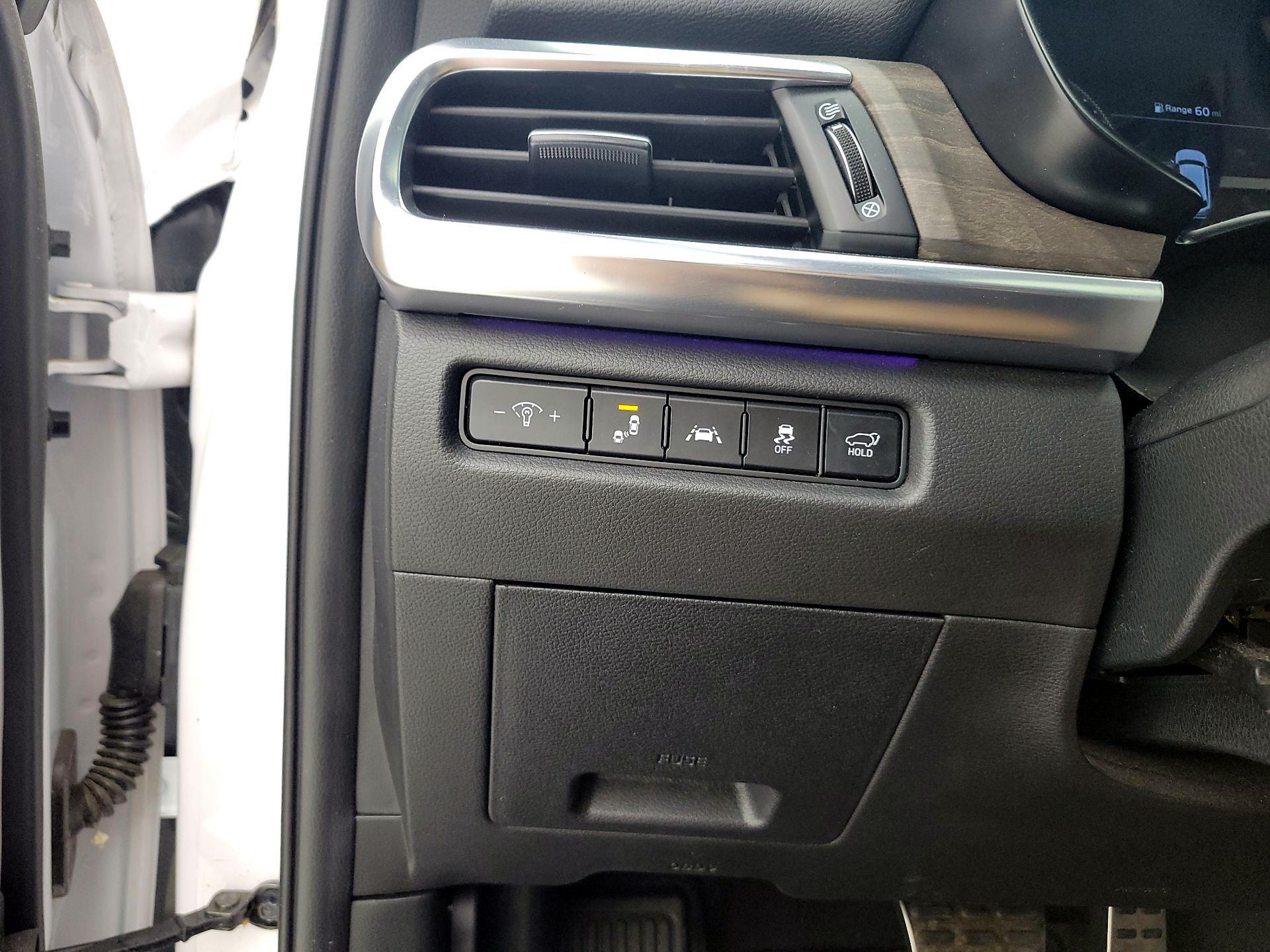 Thumbnail: 2022 Kia Telluride - 11