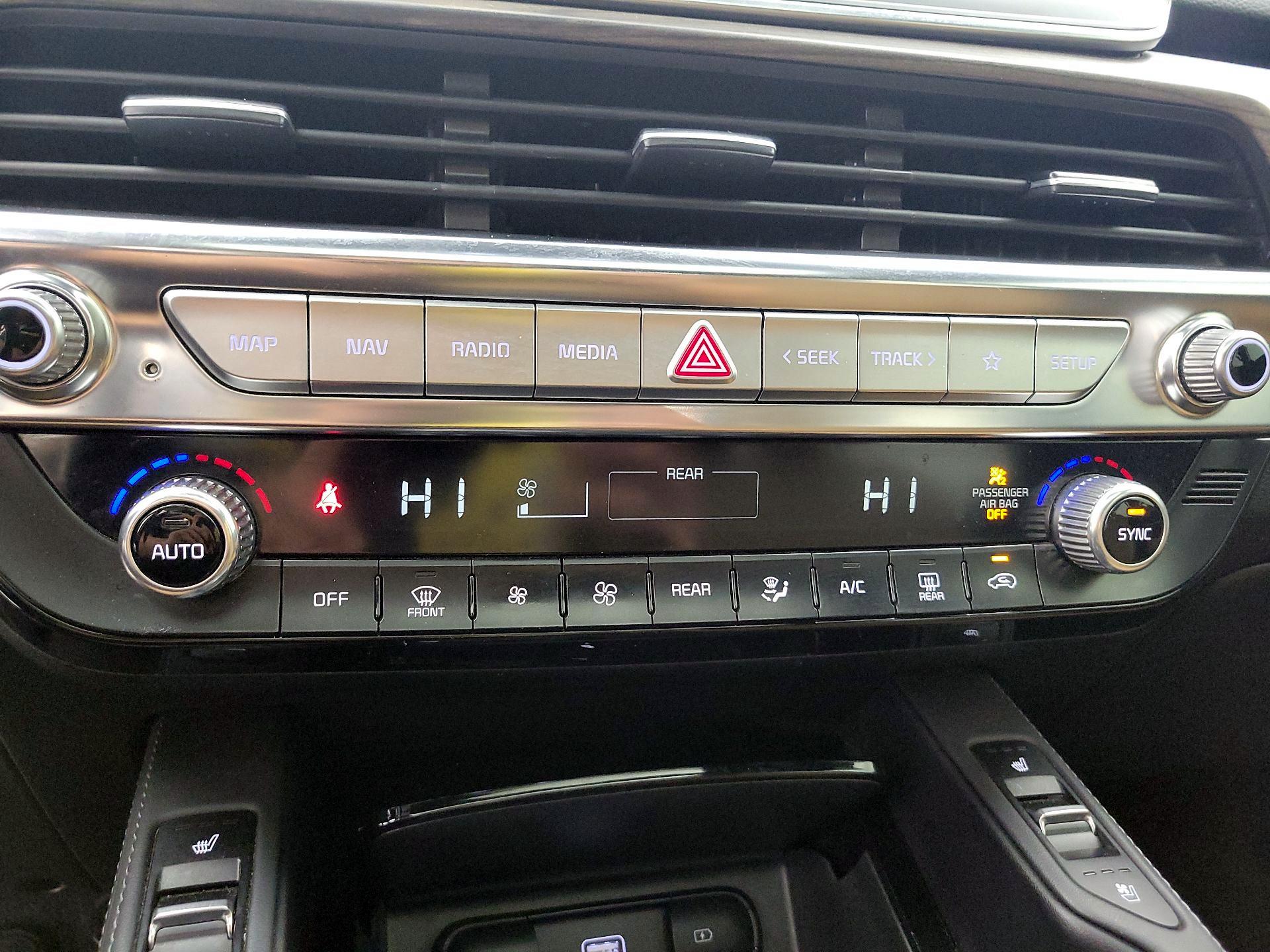 Thumbnail: 2022 Kia Telluride - 15