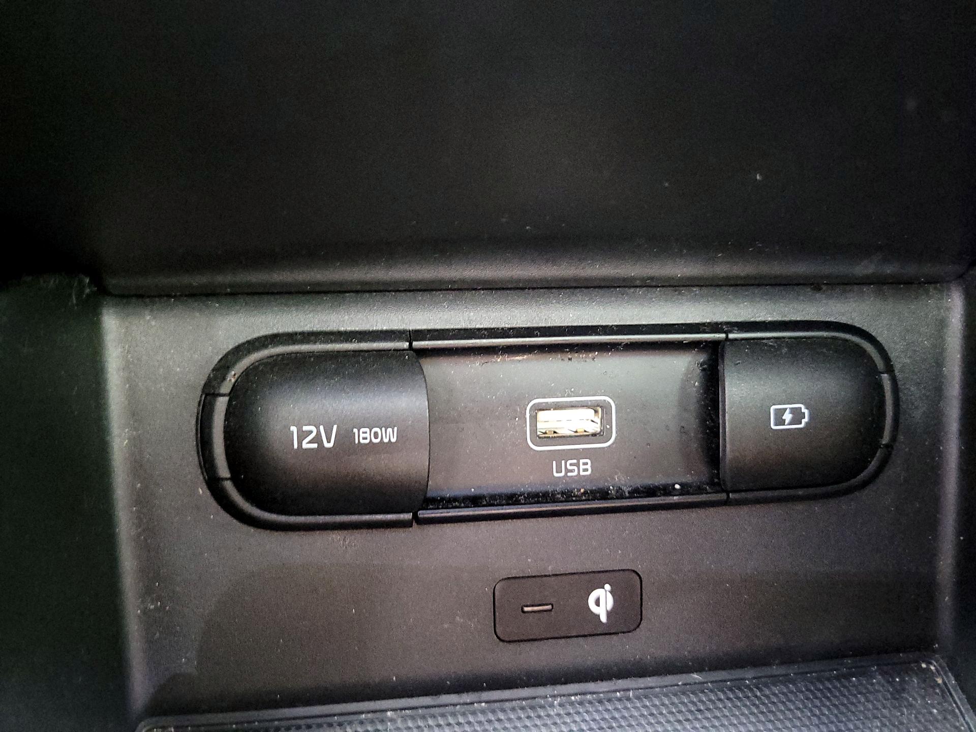 Thumbnail: 2022 Kia Telluride - 17