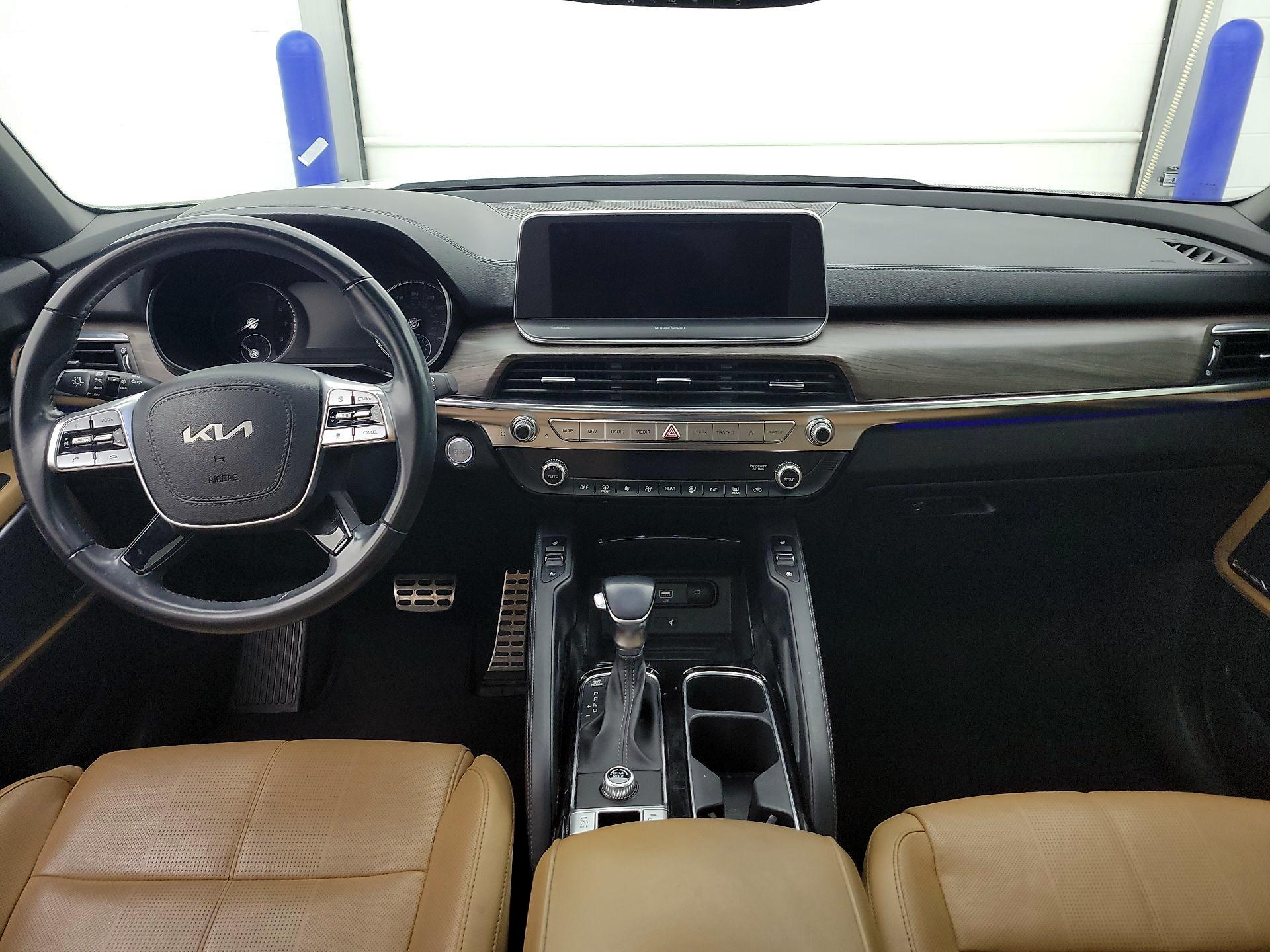 Thumbnail: 2022 Kia Telluride - 8