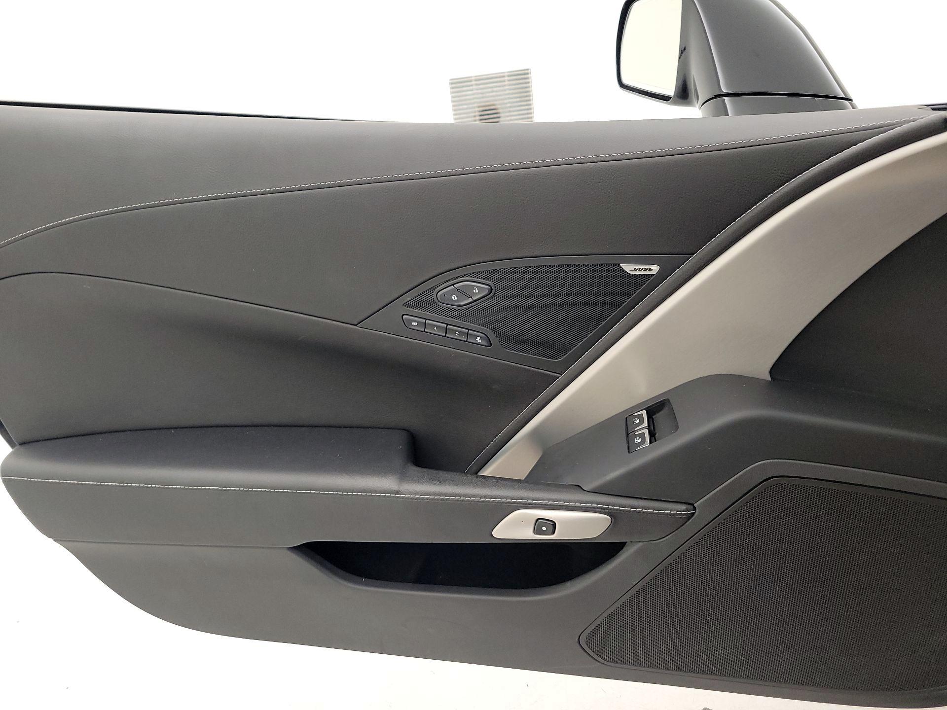 Thumbnail: 2015 Chevrolet Corvette - 10