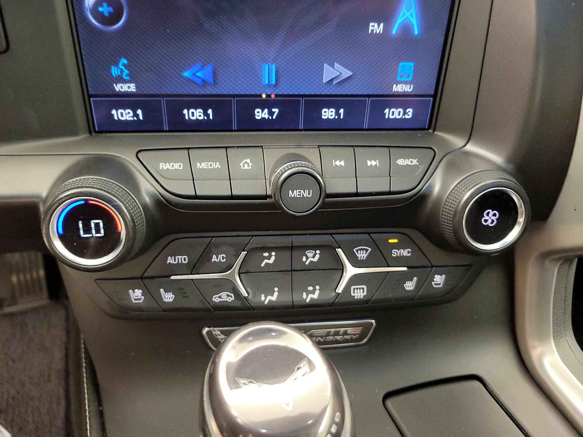 Thumbnail: 2015 Chevrolet Corvette - 14