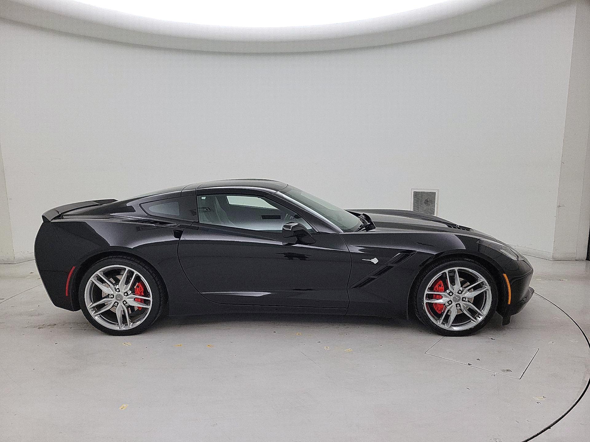 Thumbnail: 2015 Chevrolet Corvette - 4