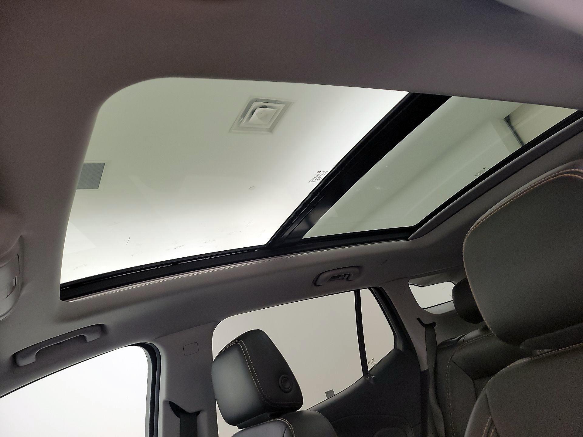 Thumbnail: 2021 GMC Terrain - 19
