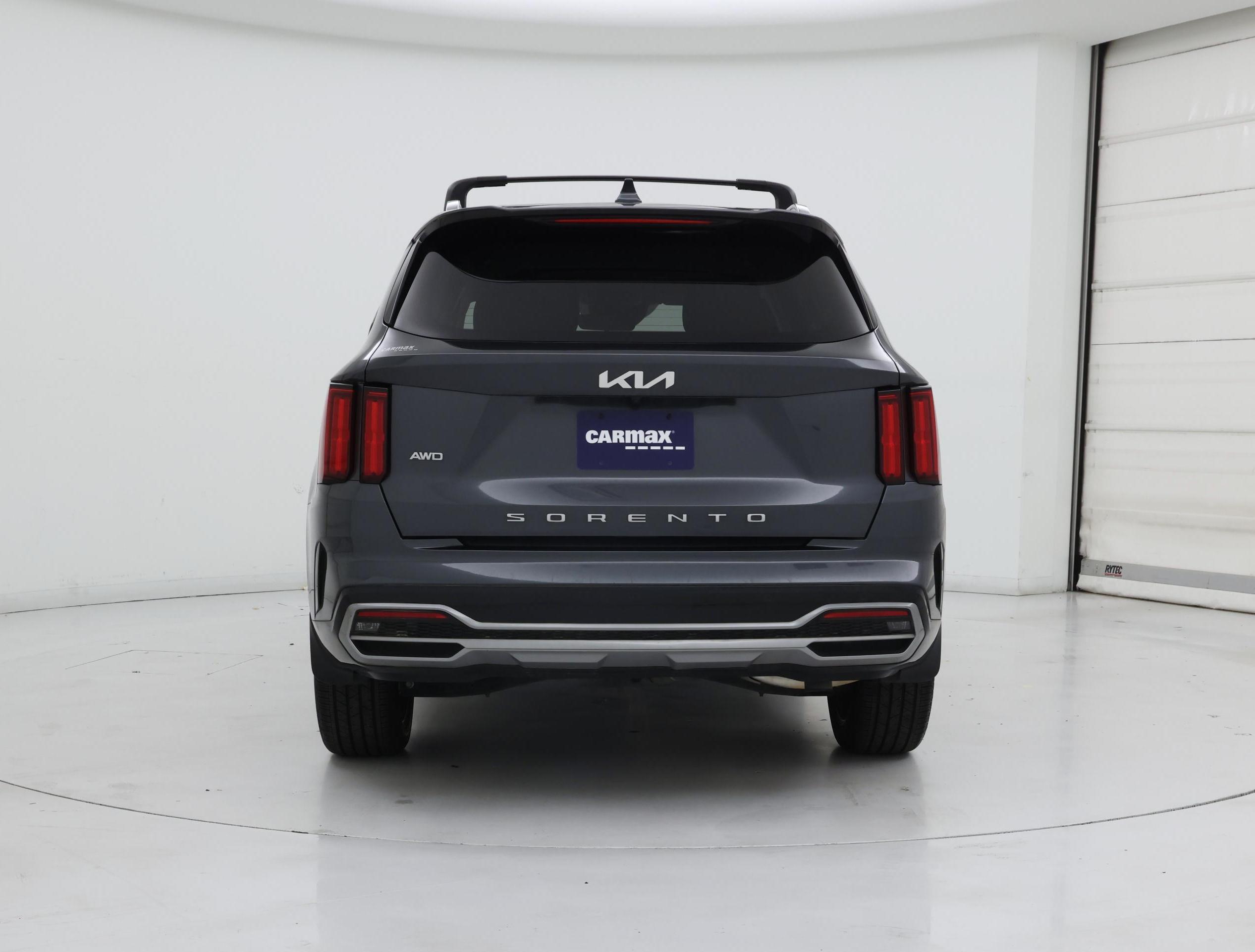 Thumbnail: 2022 Kia Sorento - 6