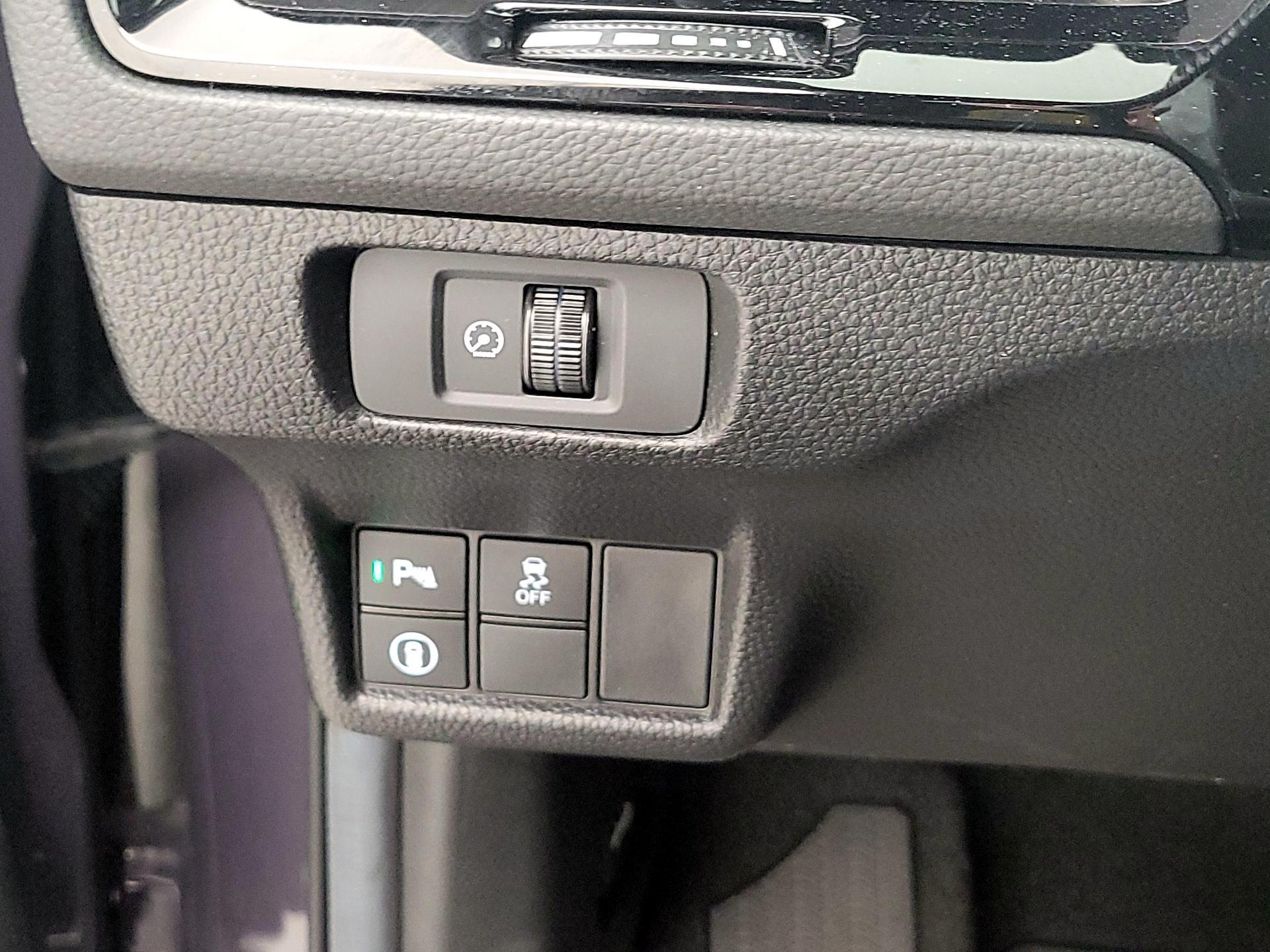 Thumbnail: 2024 Honda Civic - 11