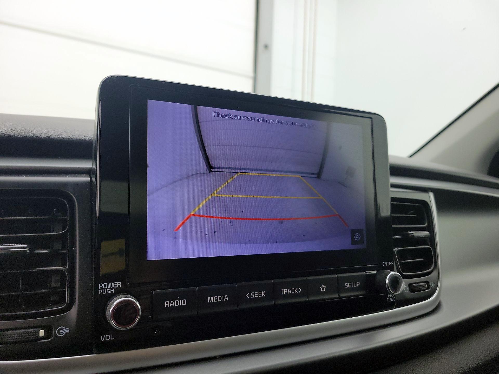 Thumbnail: 2021 Kia Rio - 14