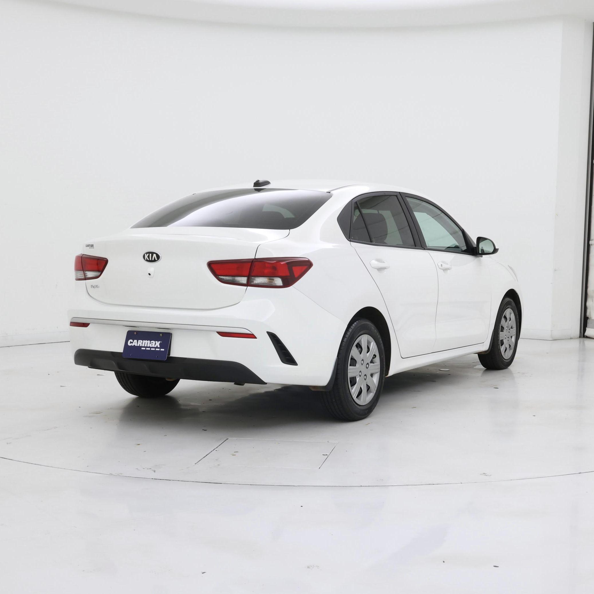 Thumbnail: 2021 Kia Rio - 8