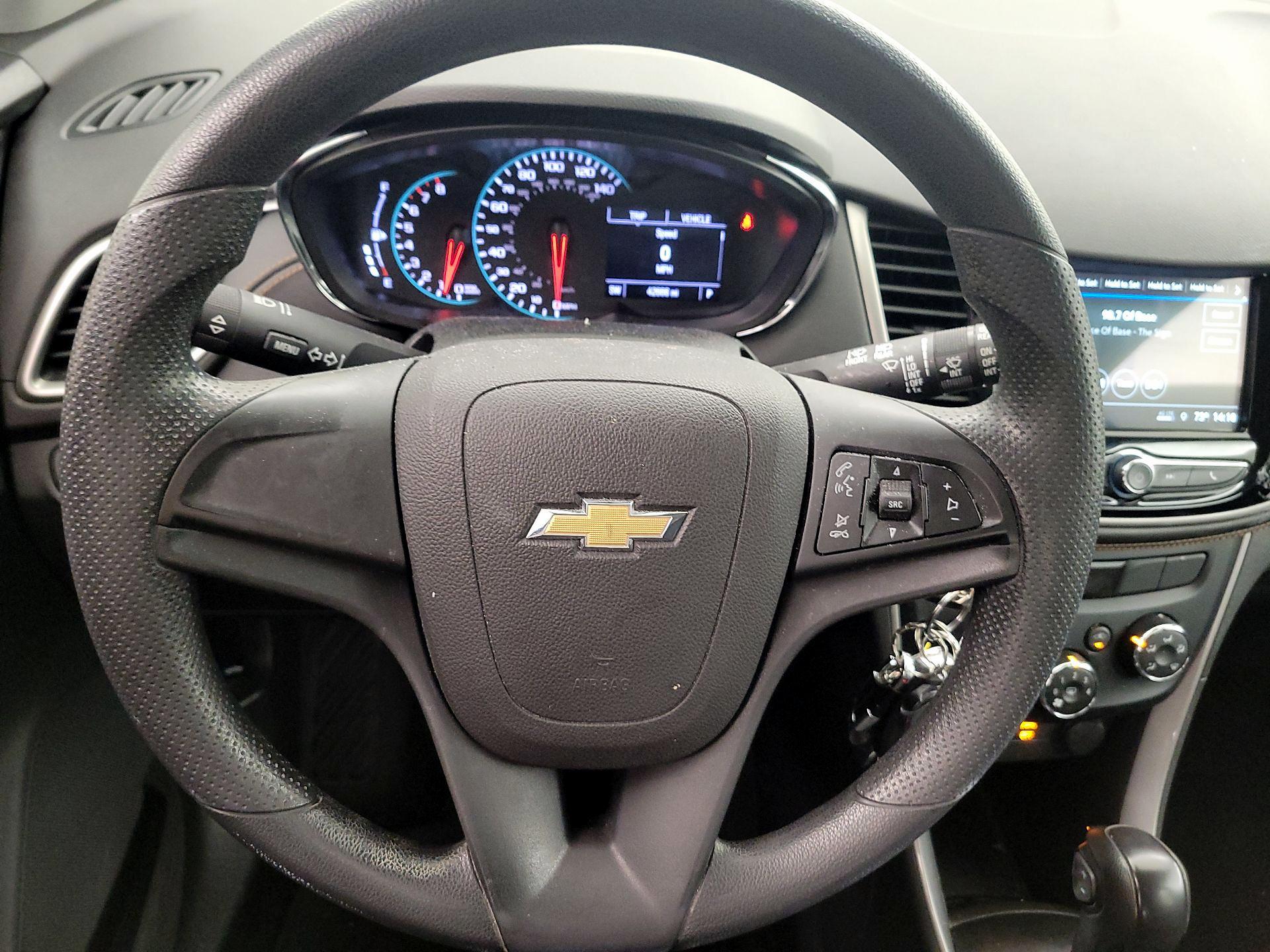 Thumbnail: 2019 Chevrolet Trax - 10