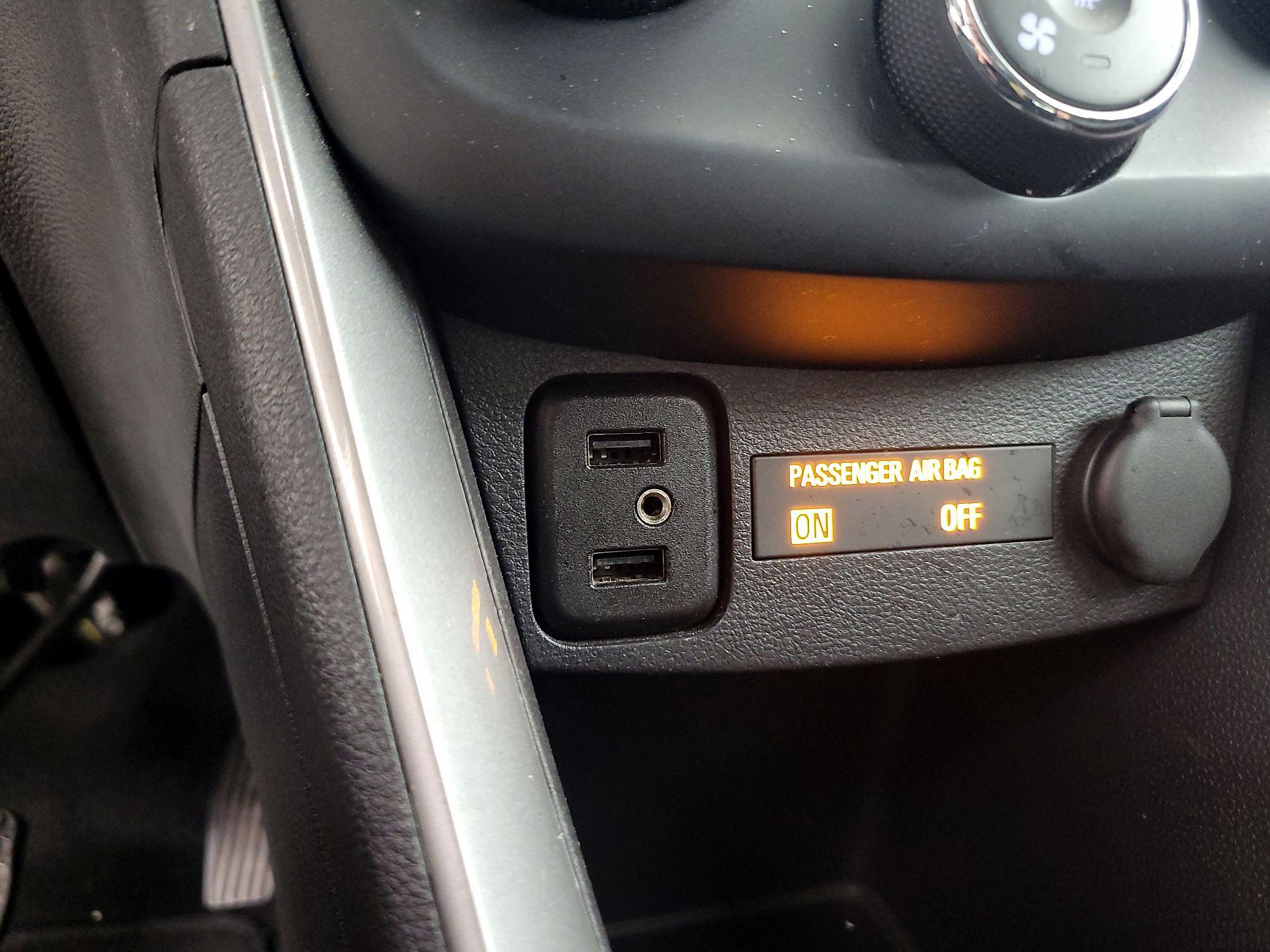 Thumbnail: 2019 Chevrolet Trax - 18