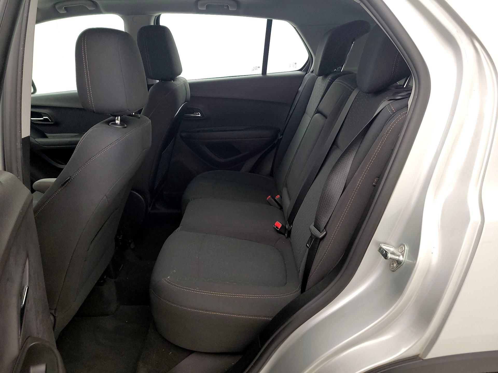 Thumbnail: 2019 Chevrolet Trax - 19