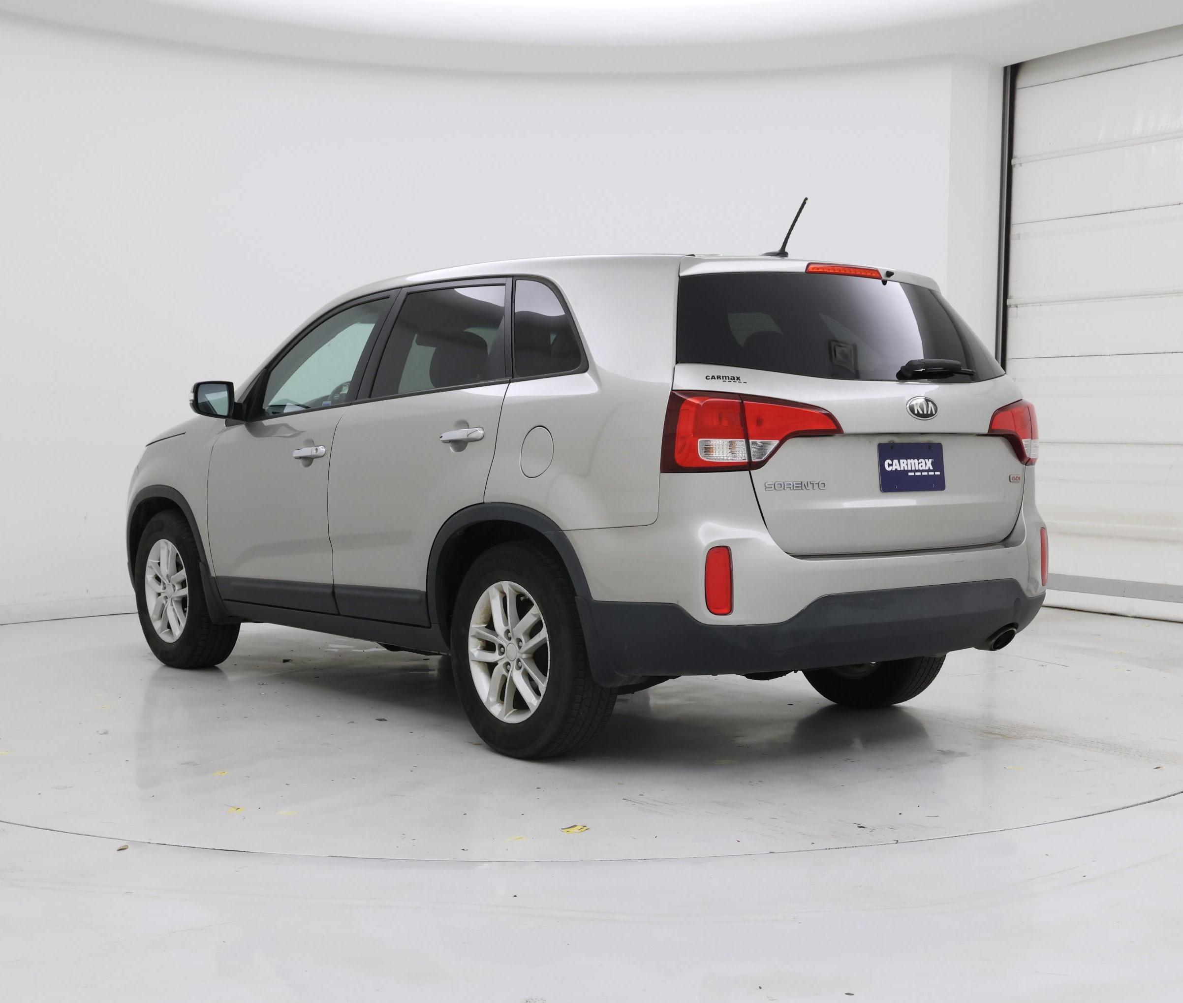 Thumbnail: 2014 Kia Sorento - 2