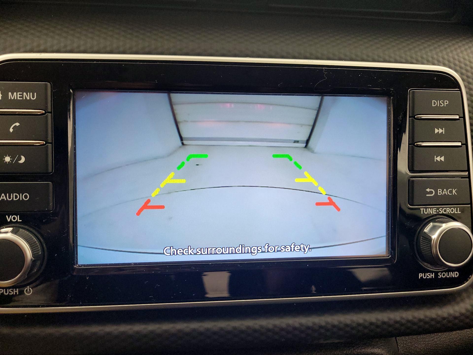 Thumbnail: 2023 Nissan Kicks - 14