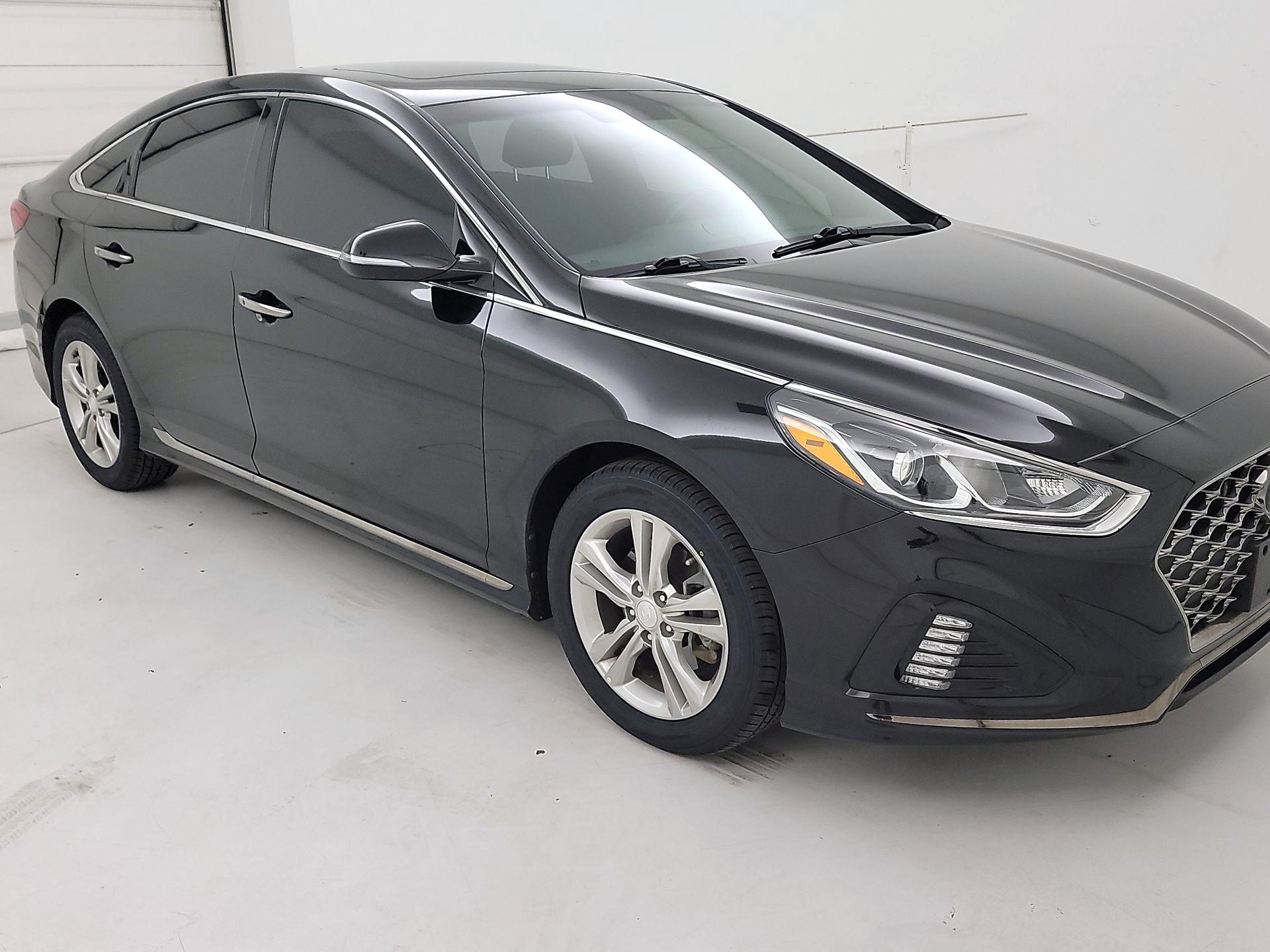 Thumbnail: 2019 Hyundai Sonata - 1