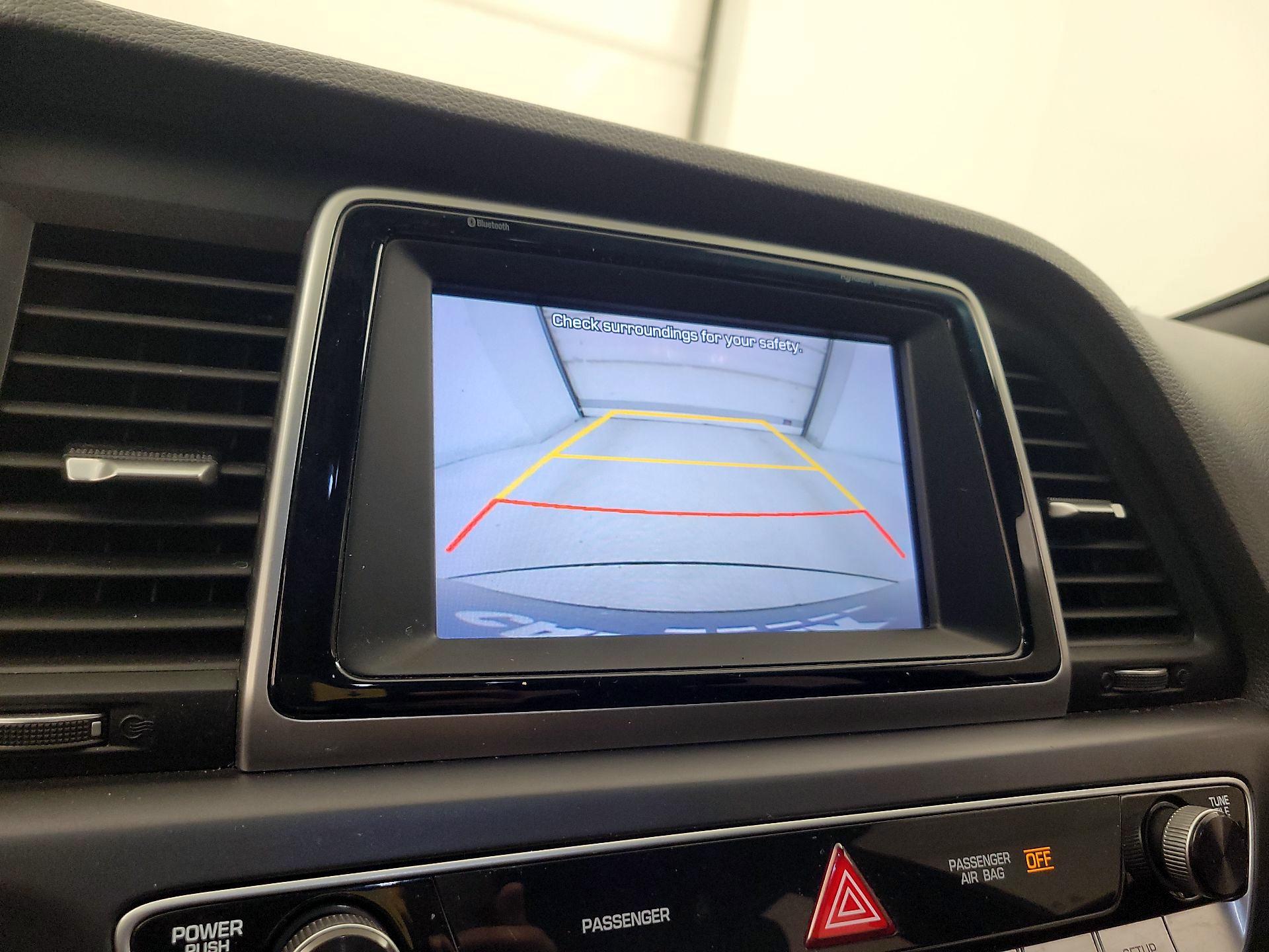 Thumbnail: 2019 Hyundai Sonata - 12