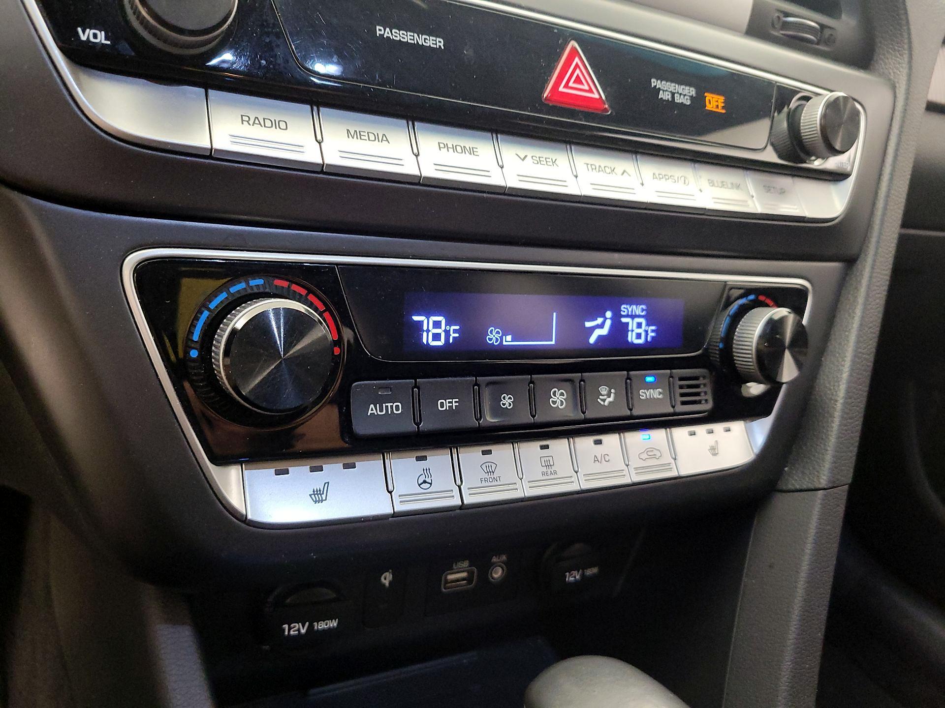 Thumbnail: 2019 Hyundai Sonata - 14