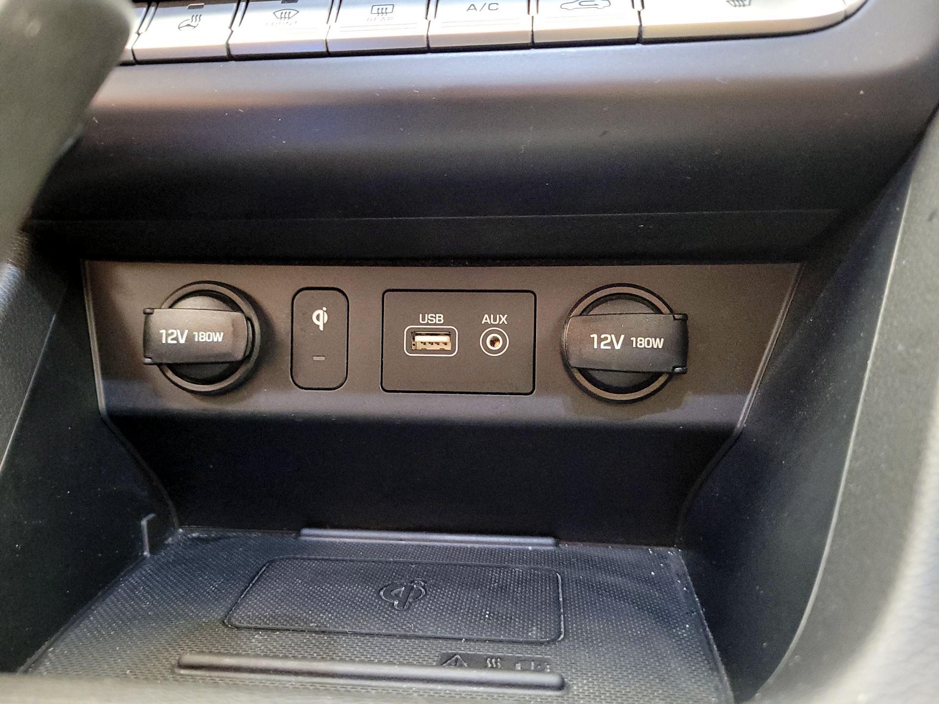 Thumbnail: 2019 Hyundai Sonata - 16