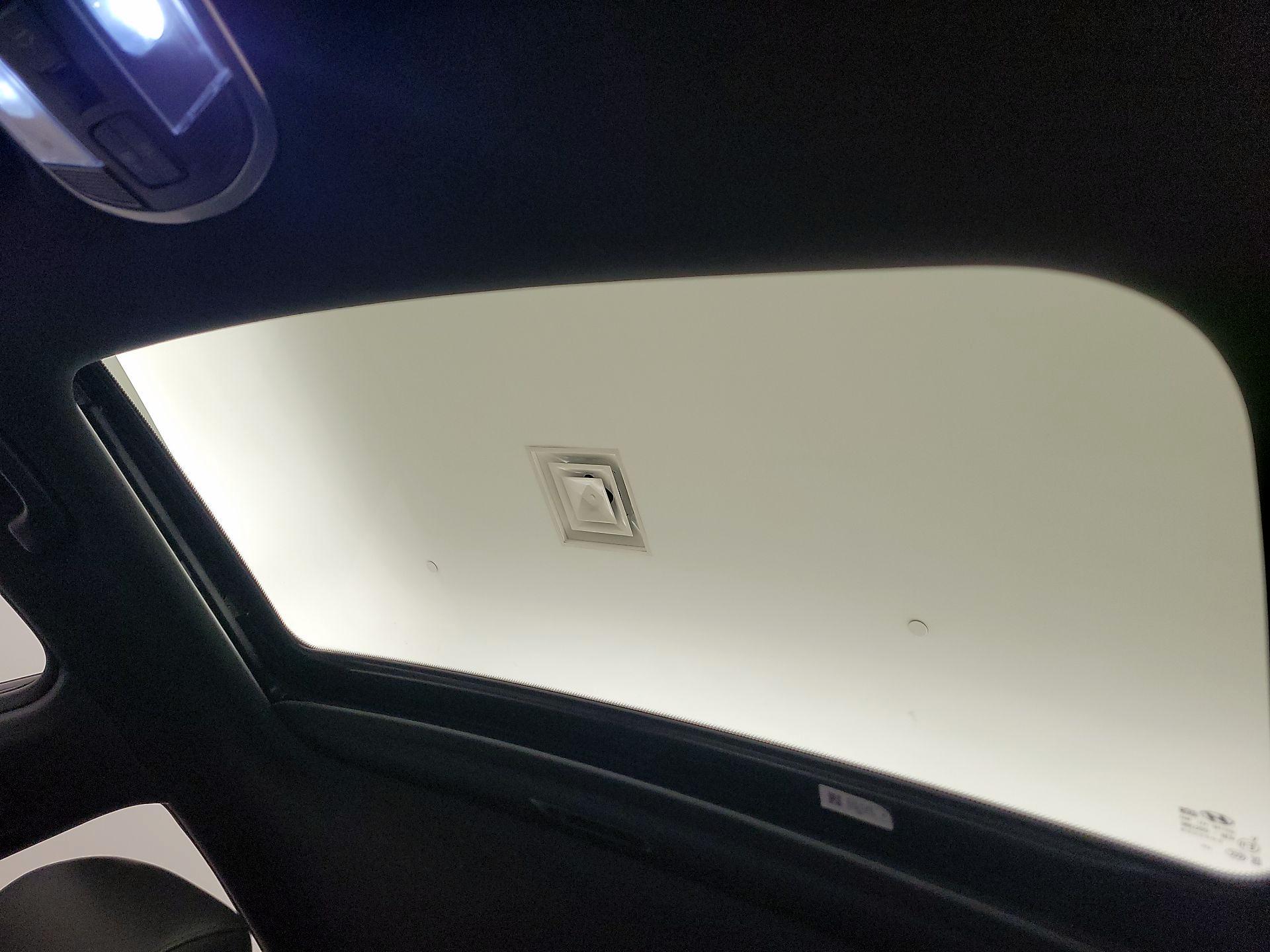 Thumbnail: 2019 Hyundai Sonata - 17