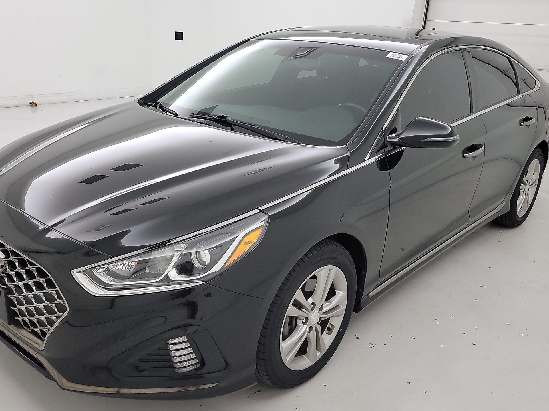 Thumbnail: 2019 Hyundai Sonata - 3