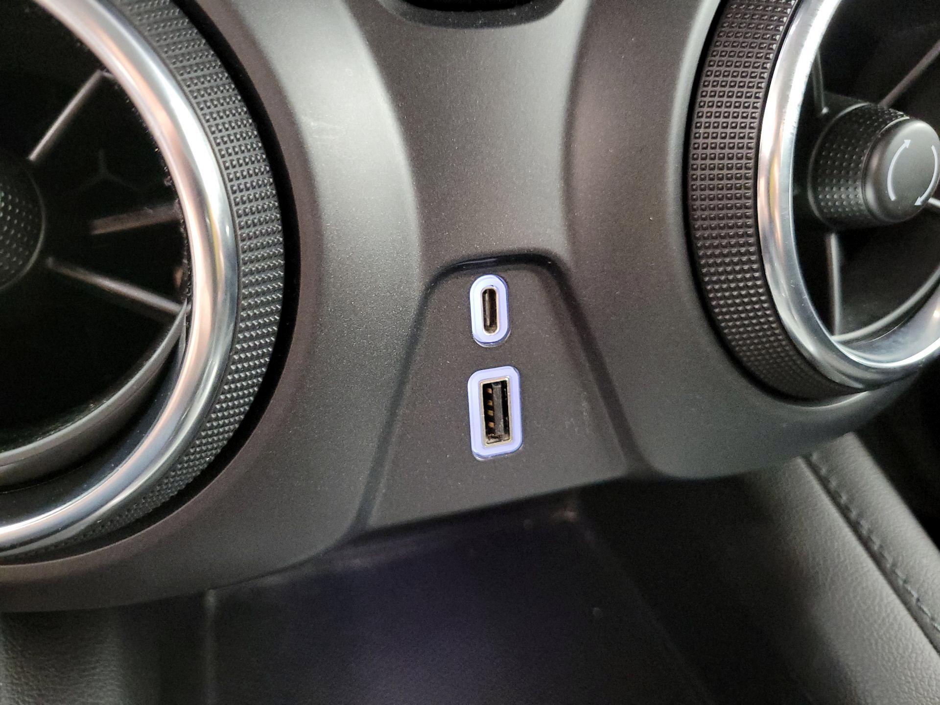 Thumbnail: 2022 Chevrolet Blazer - 18