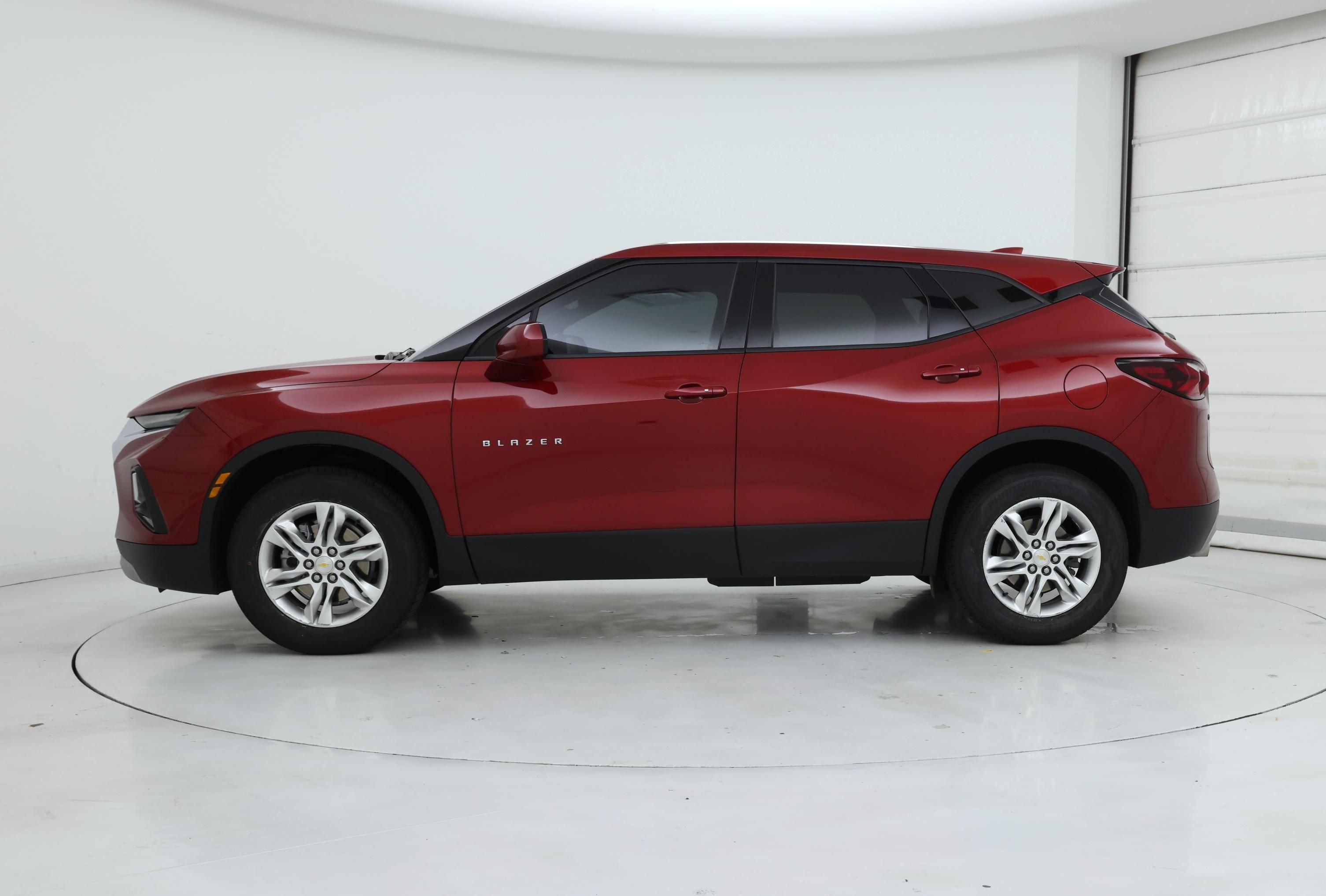 Thumbnail: 2022 Chevrolet Blazer - 3