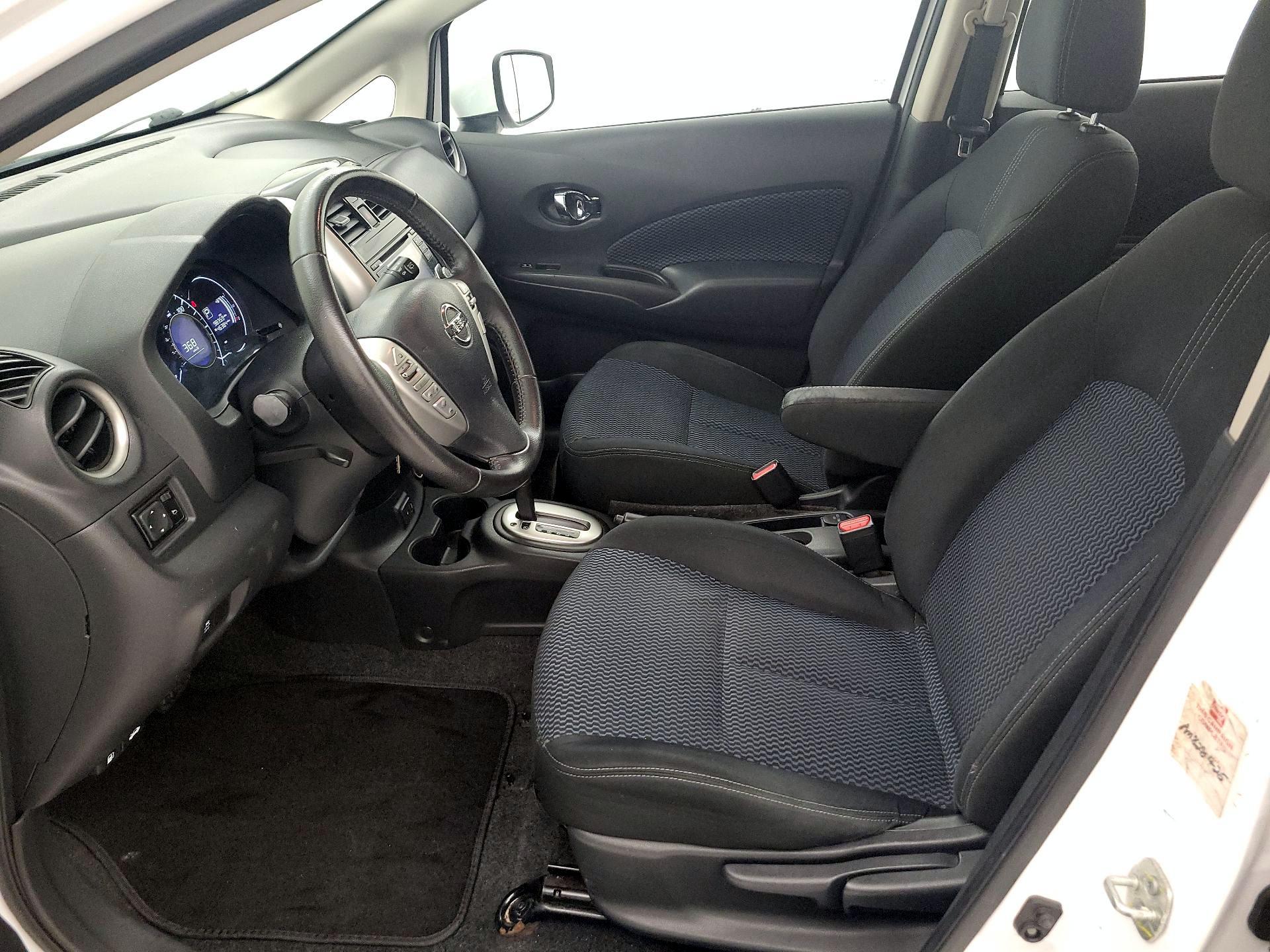 Thumbnail: 2017 Nissan Versa Note - 11