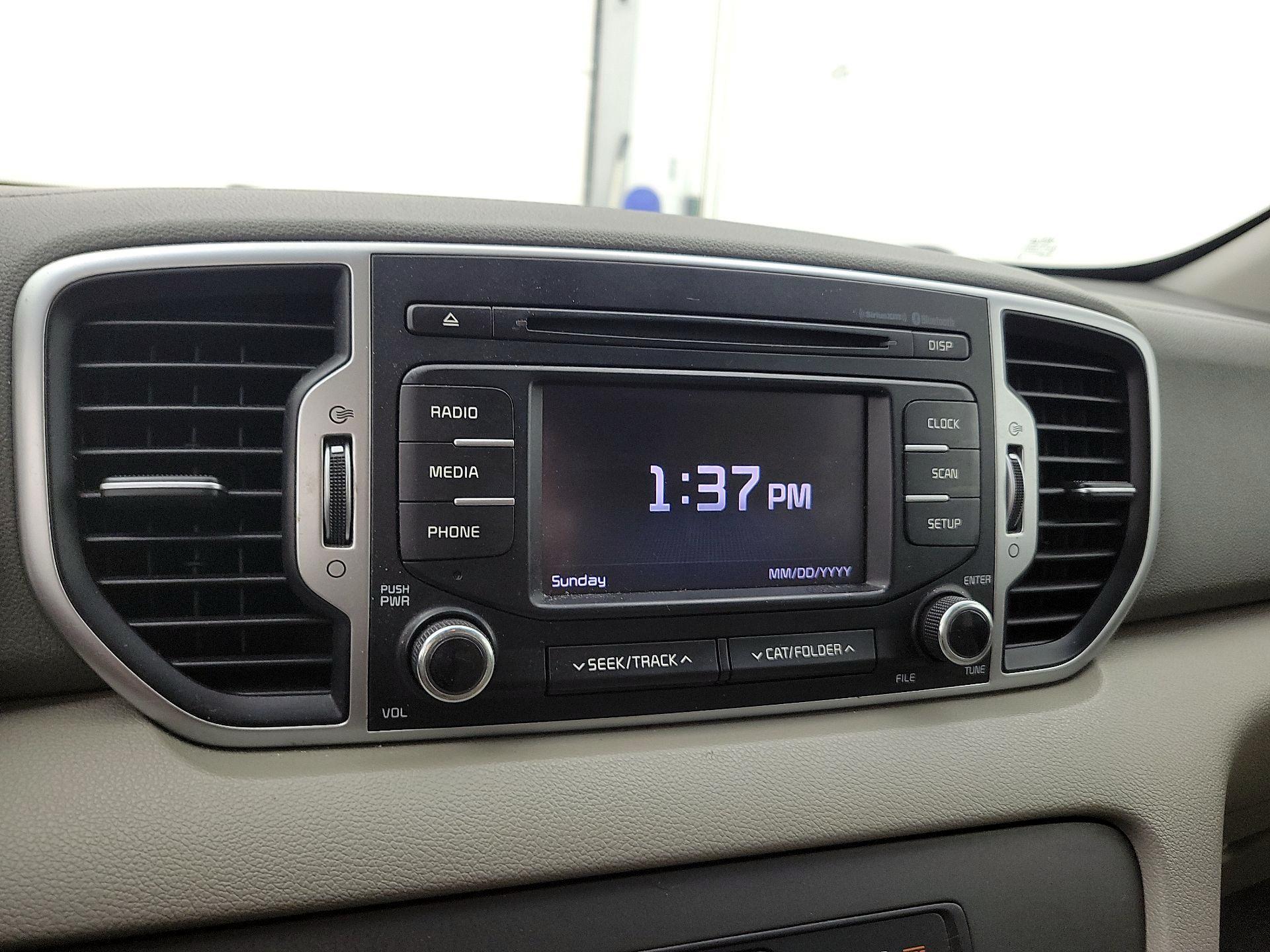 Thumbnail: 2017 Kia Sportage - 15