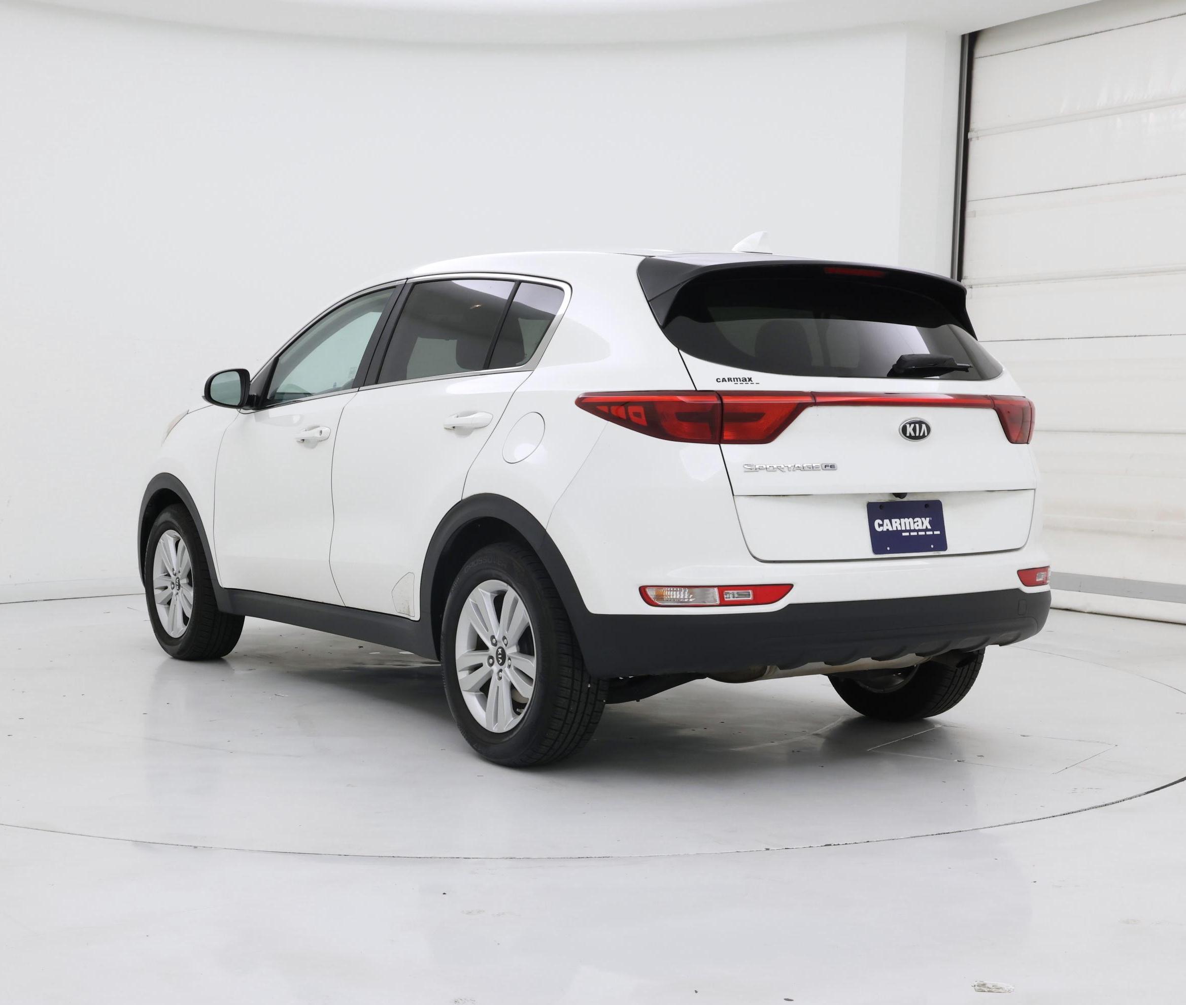 Thumbnail: 2017 Kia Sportage - 2