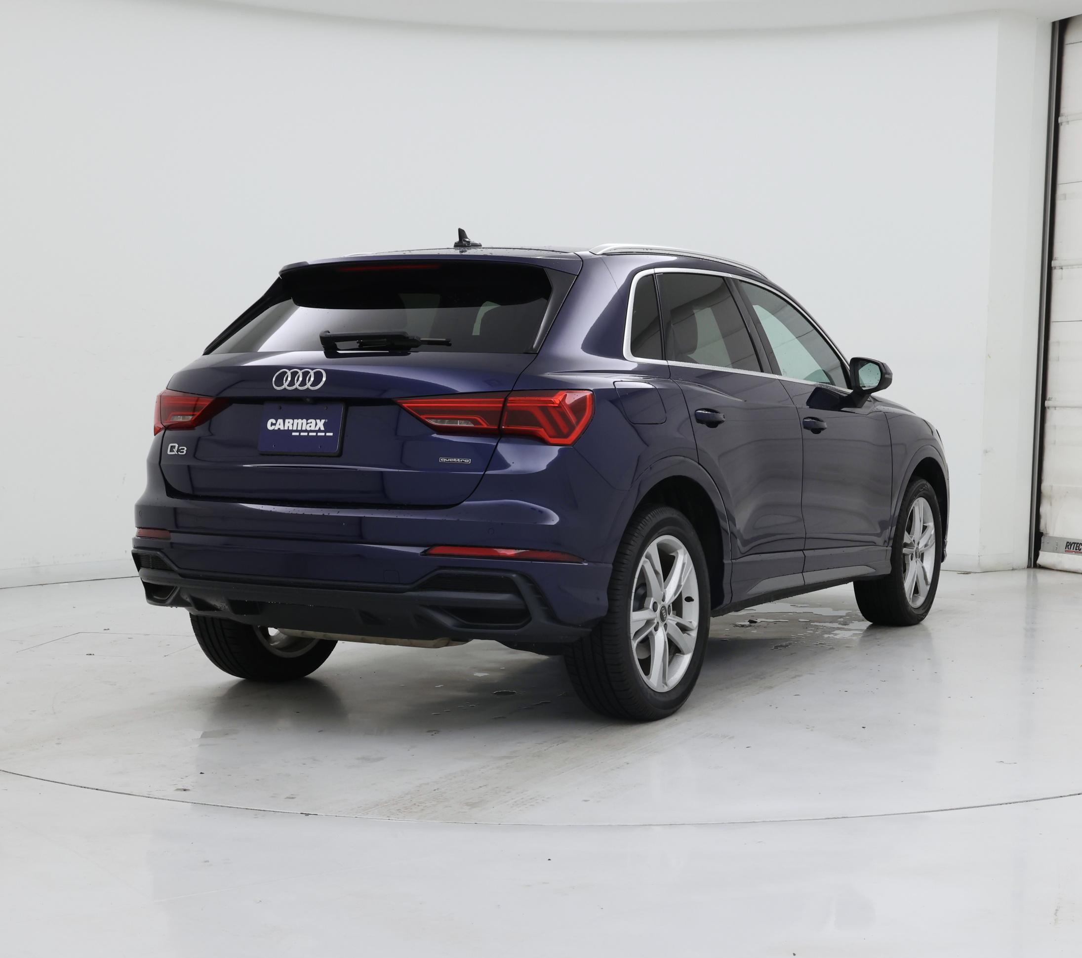 Thumbnail: 2021 Audi Q3 - 8
