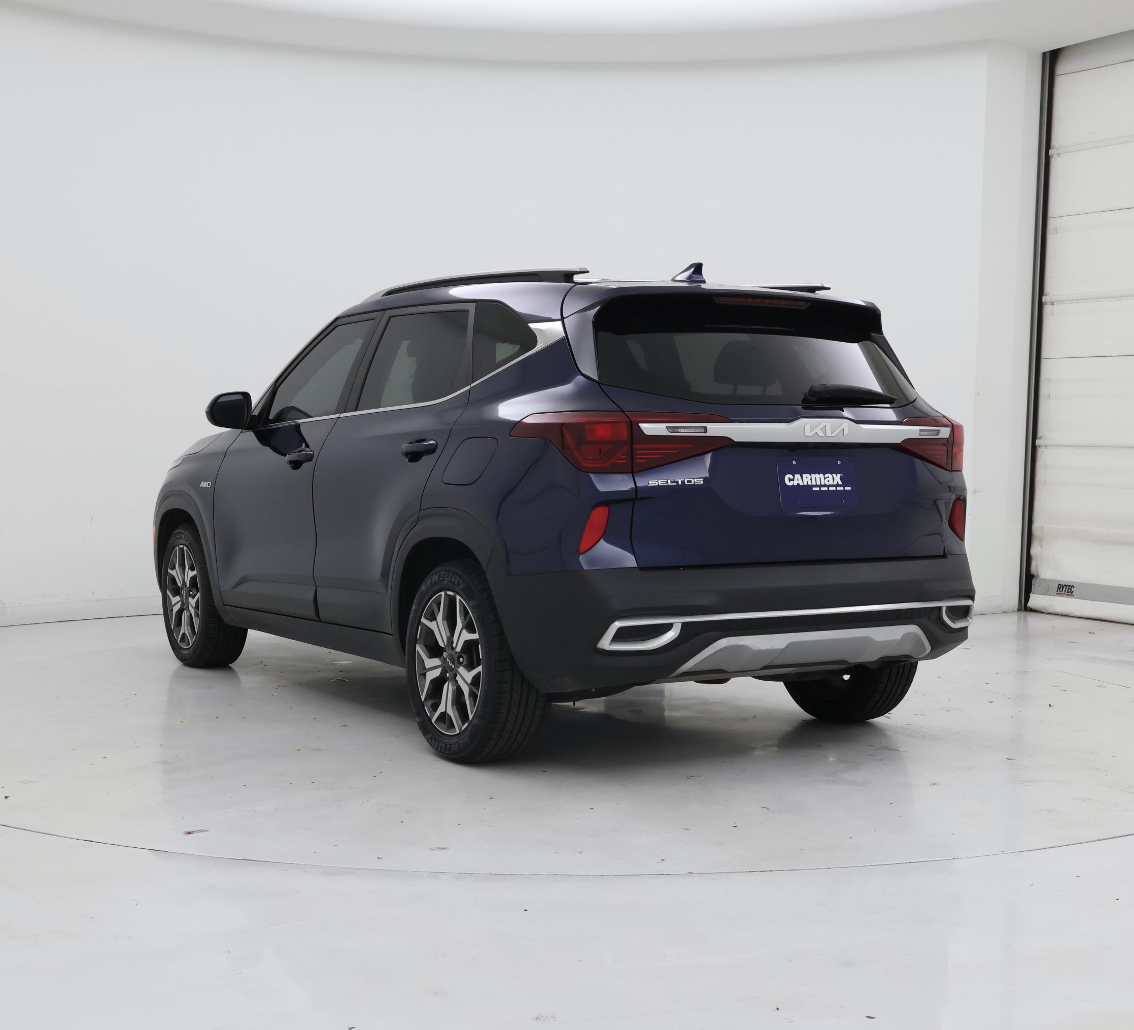 Thumbnail: 2022 Kia Seltos - 2