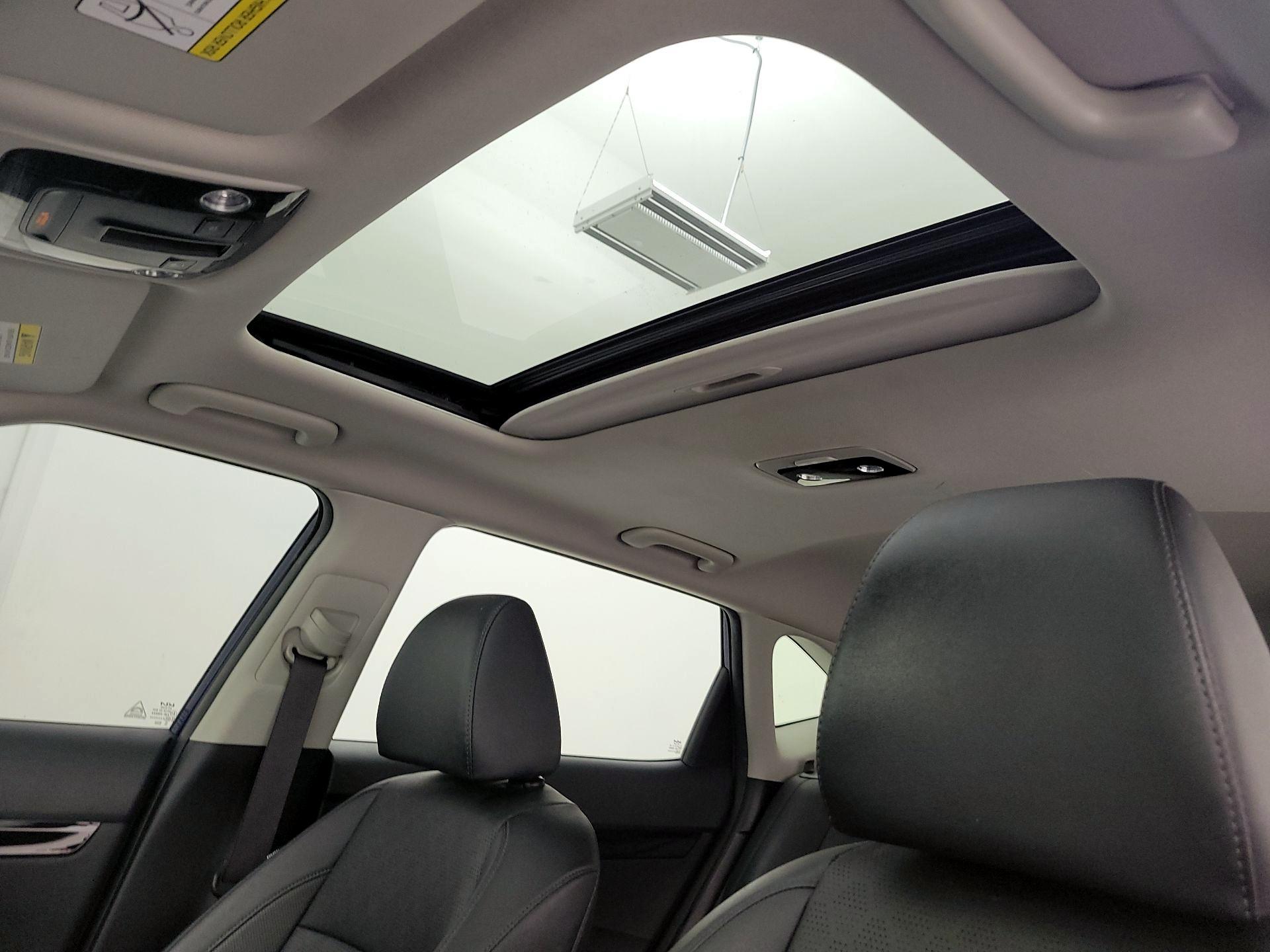 Thumbnail: 2022 Kia Seltos - 20