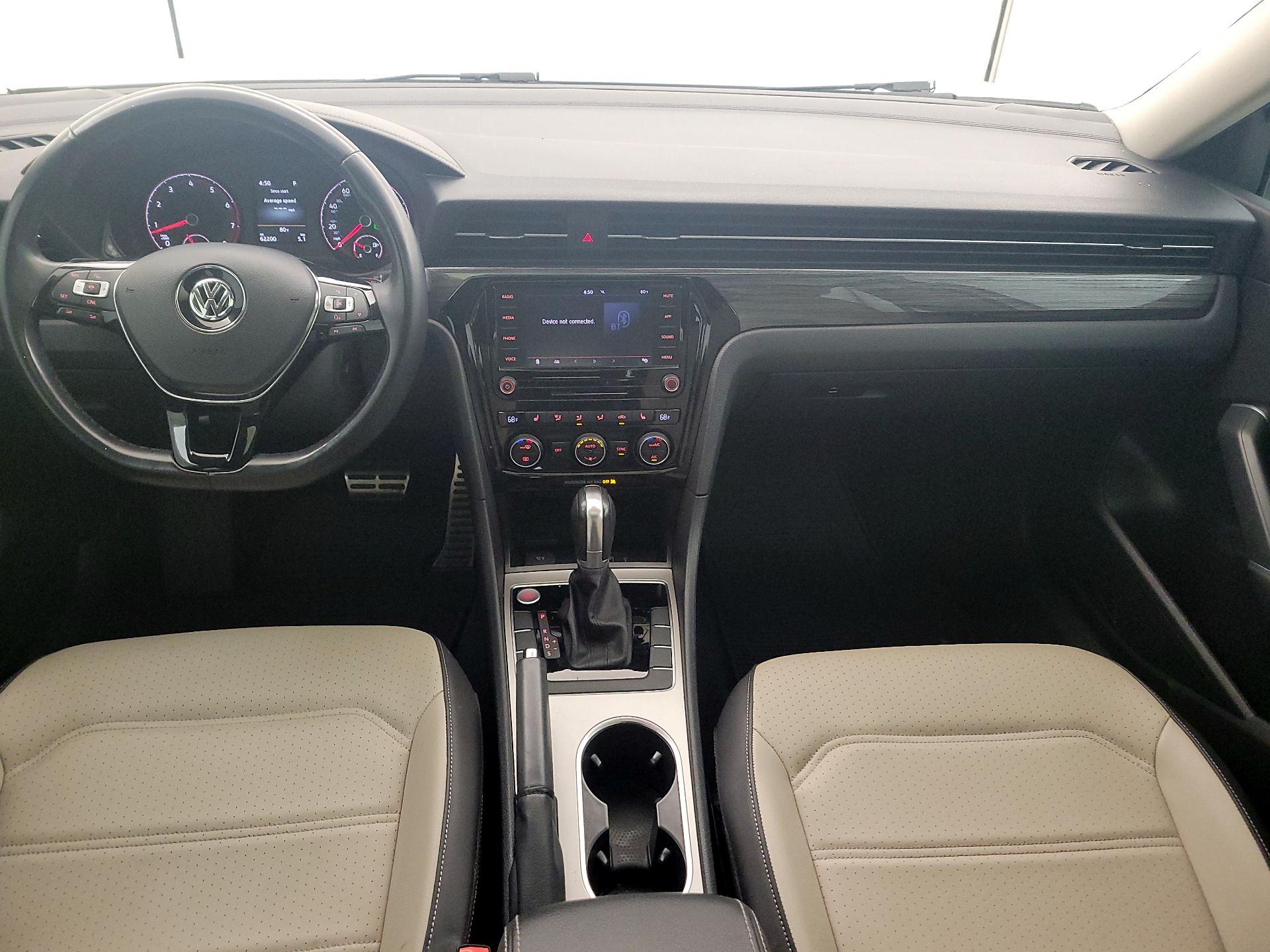 Thumbnail: 2020 Volkswagen Passat - 9