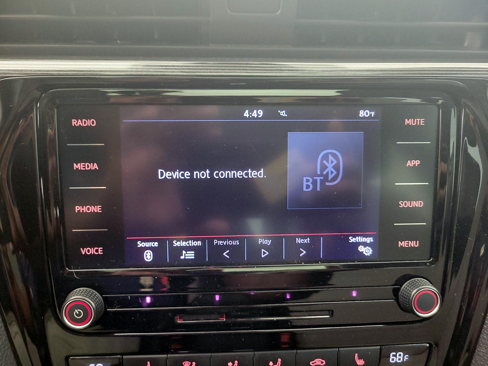 Thumbnail: 2020 Volkswagen Passat - 15