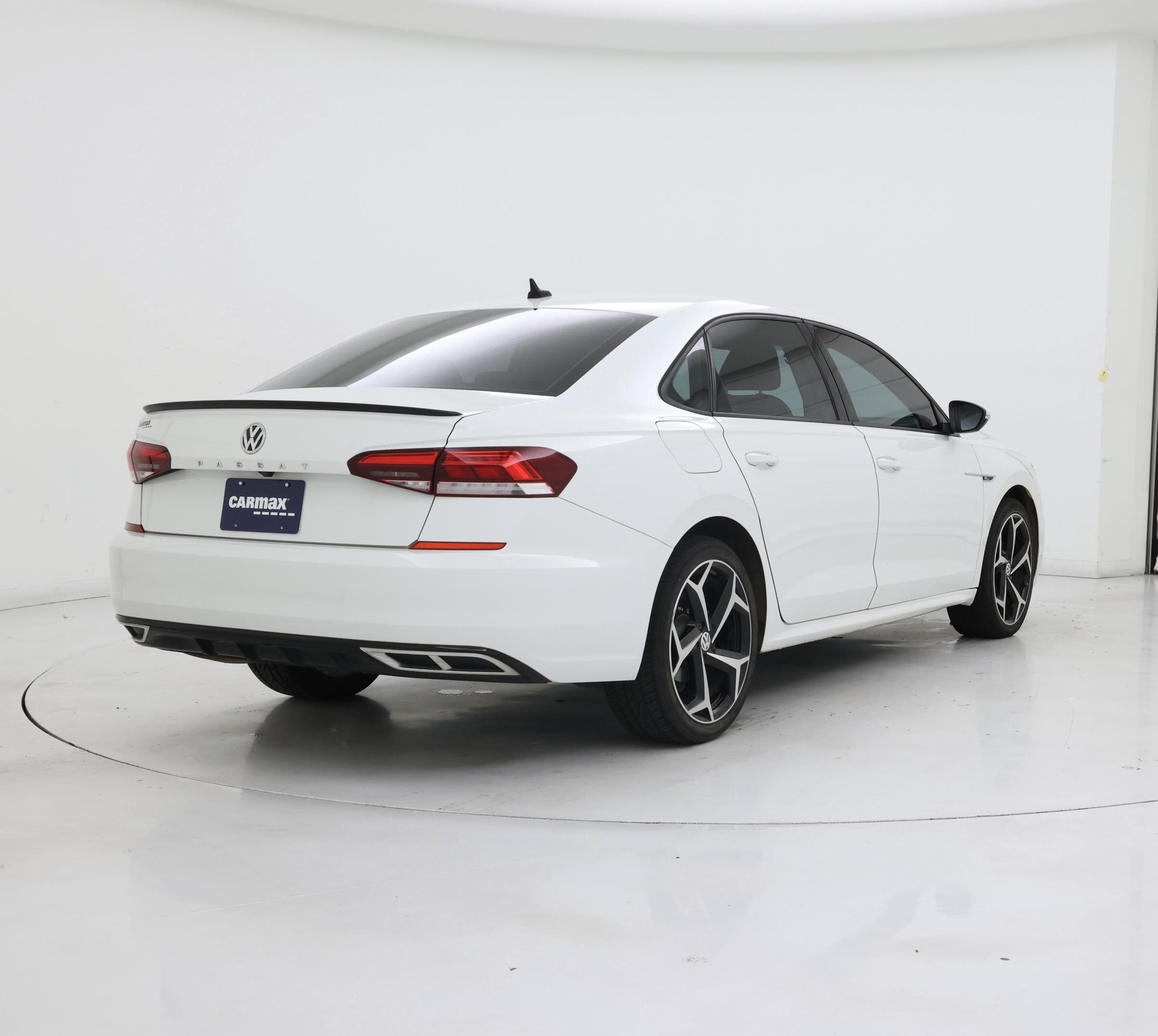 Thumbnail: 2020 Volkswagen Passat - 8