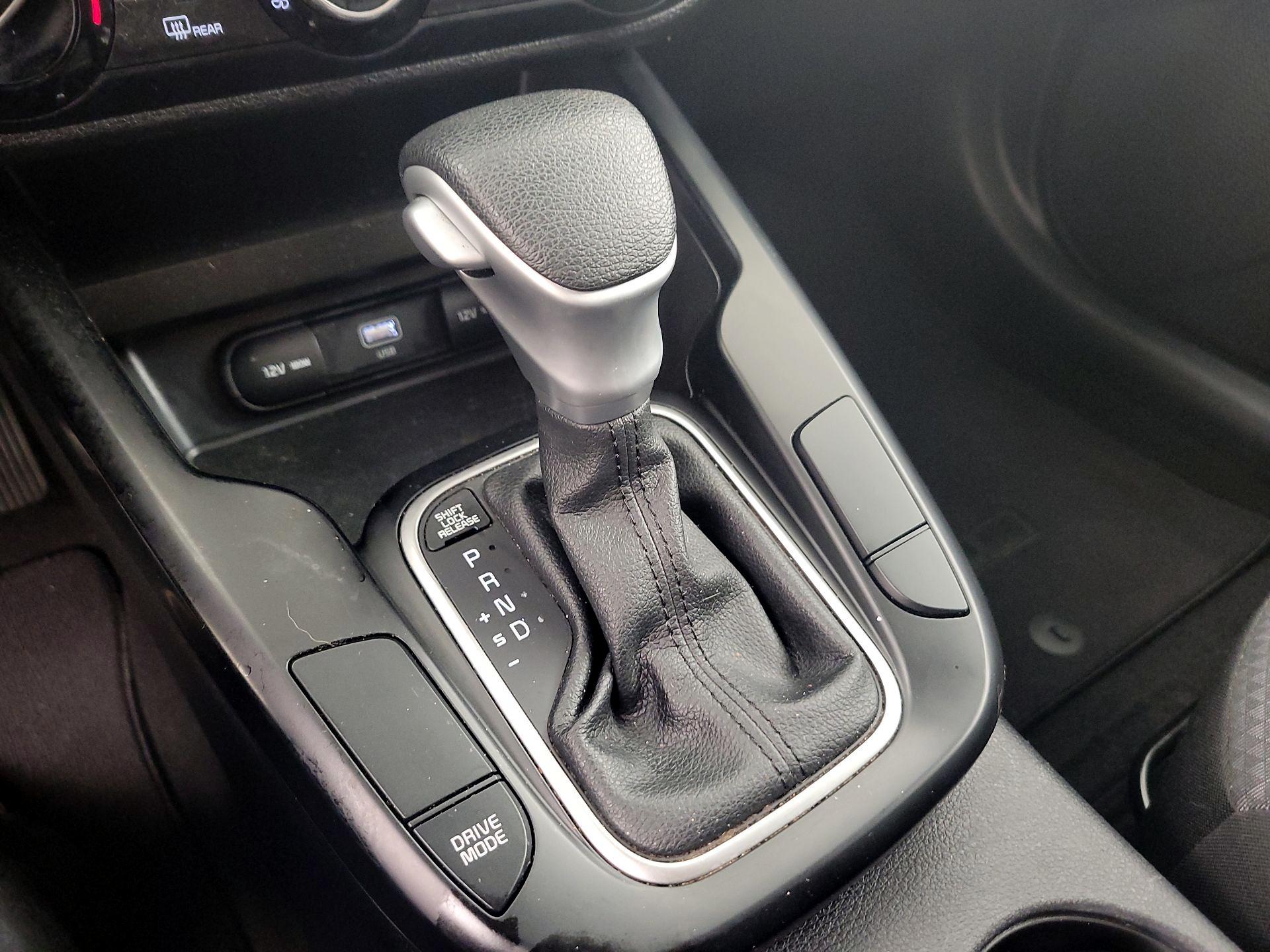 Thumbnail: 2023 Kia Soul - 17