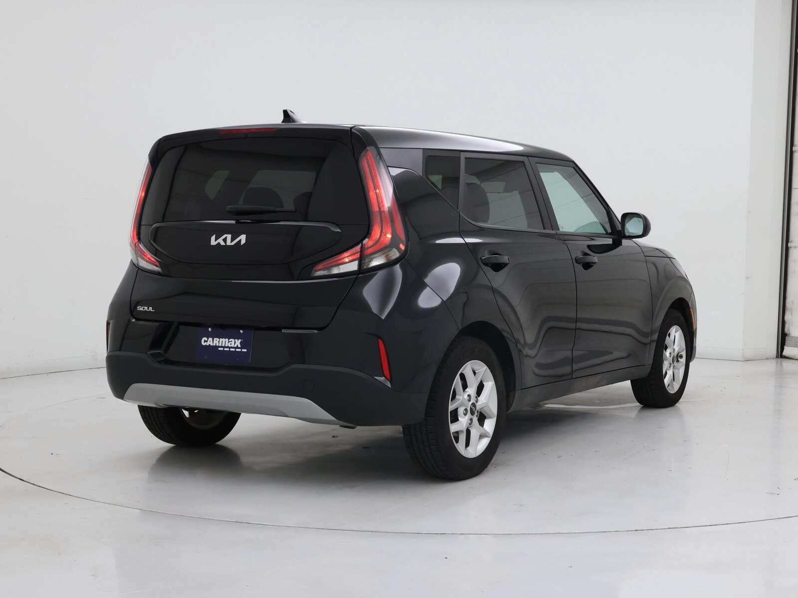 2023 Kia Soul LX - Photo 9