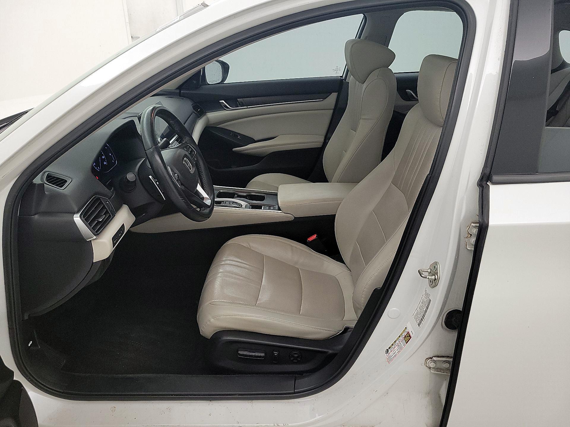 Thumbnail: 2018 Honda Accord - 11