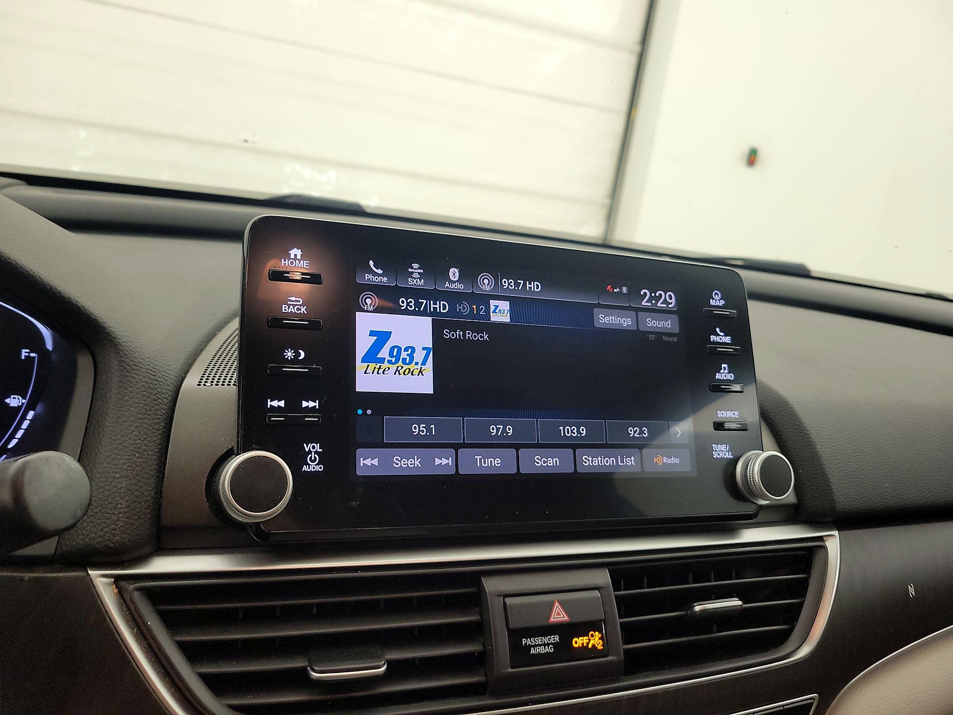 Thumbnail: 2018 Honda Accord - 16