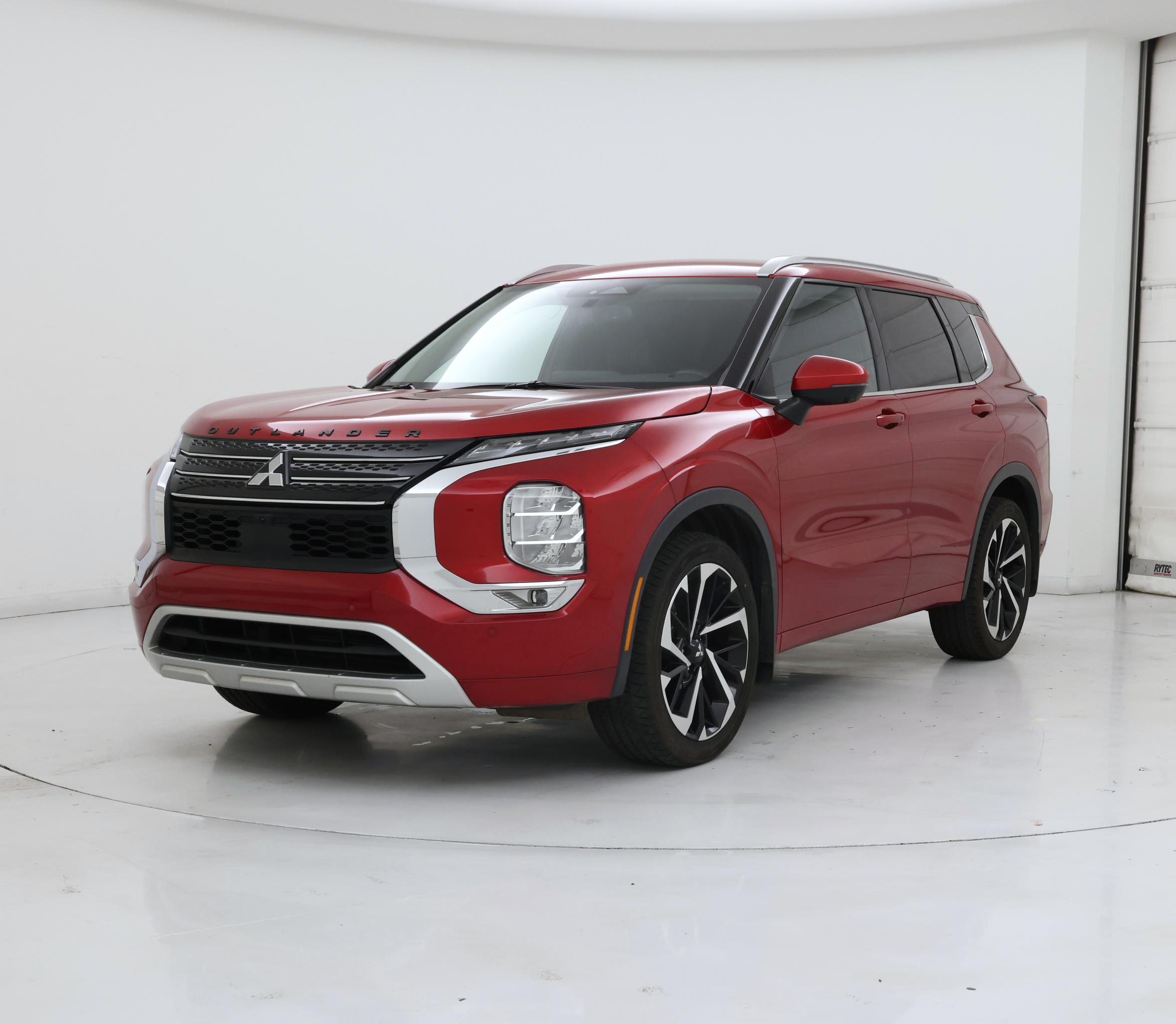 Thumbnail: 2022 Mitsubishi Outlander - 4