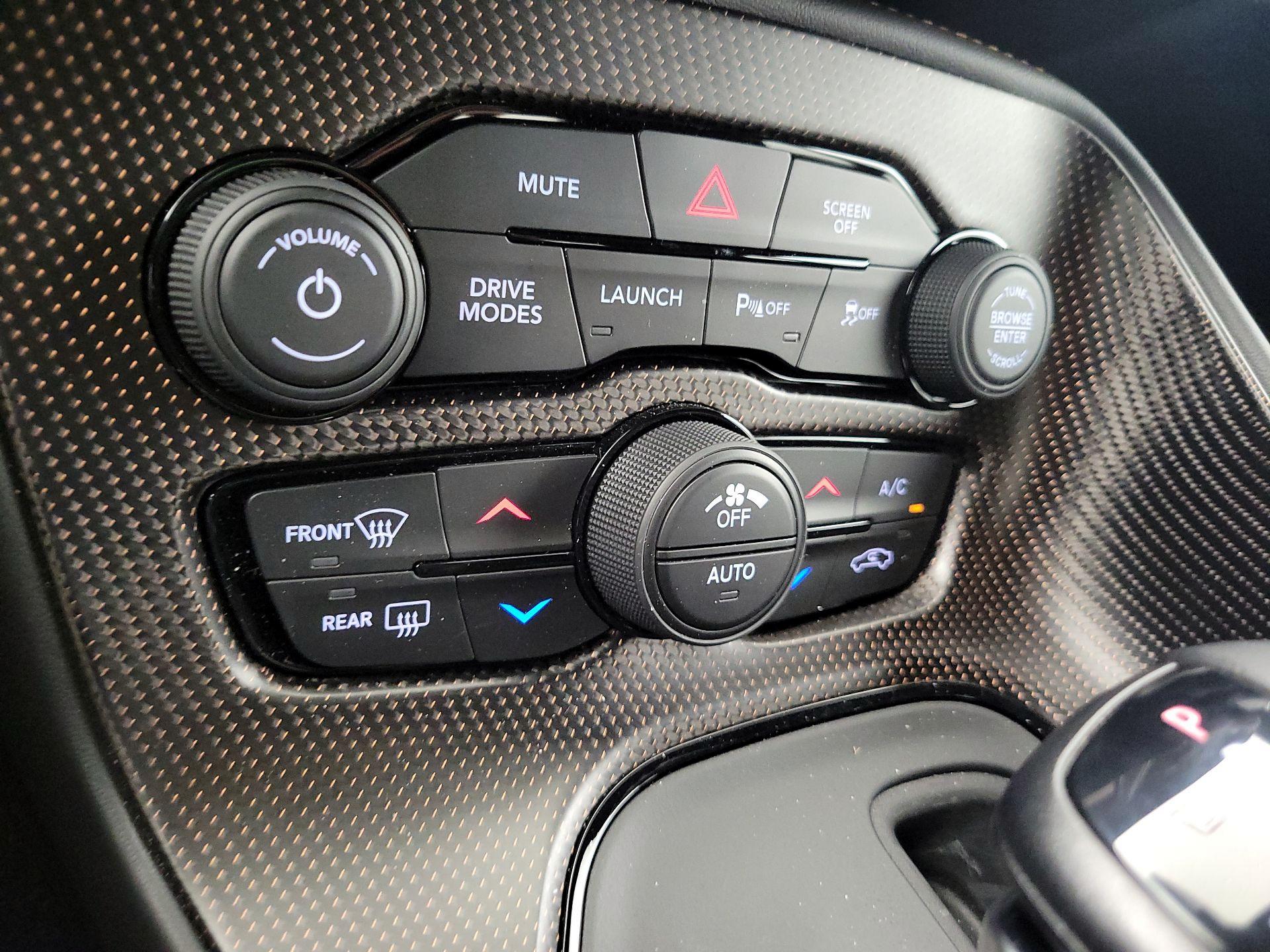 Thumbnail: 2020 Dodge Challenger - 17