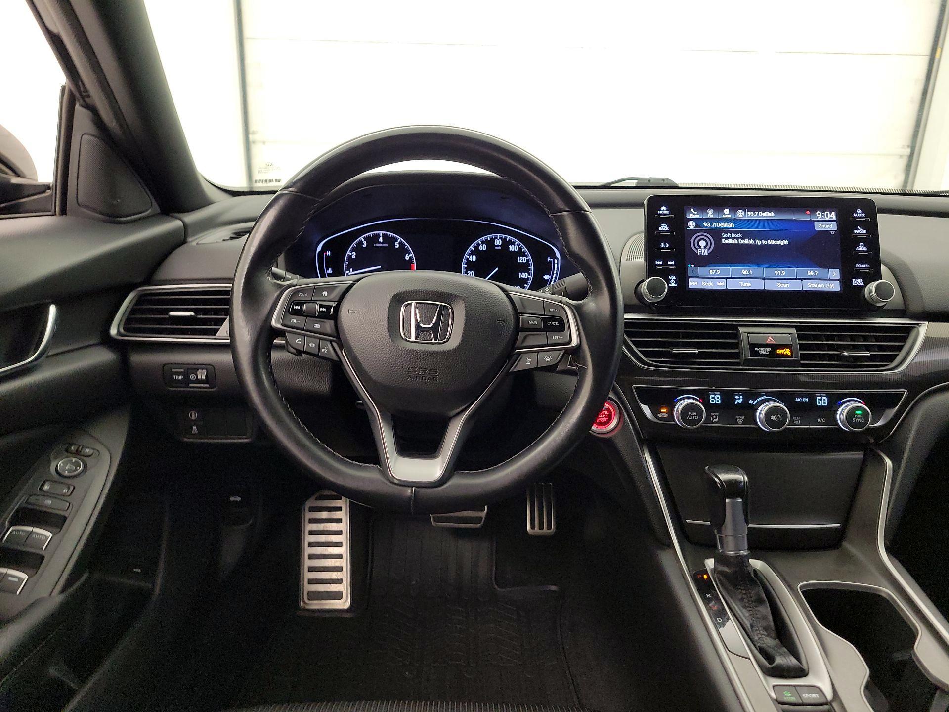 Thumbnail: 2018 Honda Accord - 10